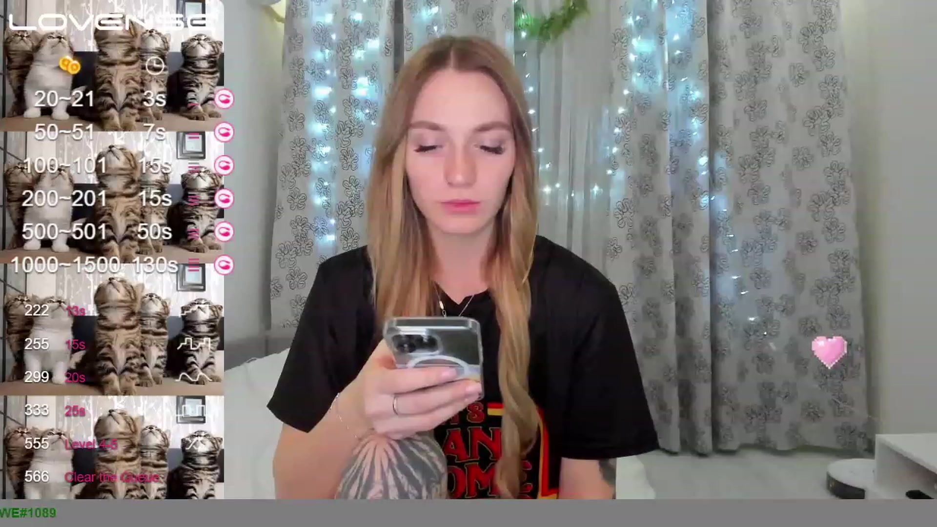 Gallery image thumbnail from Cutestdemon1's myfreecams stream on, 01/29/2023, 22:00 image 20 of 20