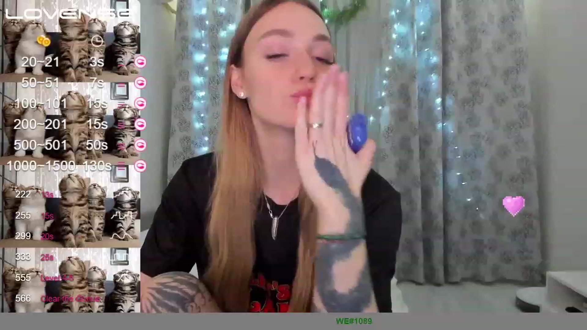 Gallery image thumbnail from Cutestdemon1's myfreecams stream on, 01/29/2023, 22:00 image 15 of 20