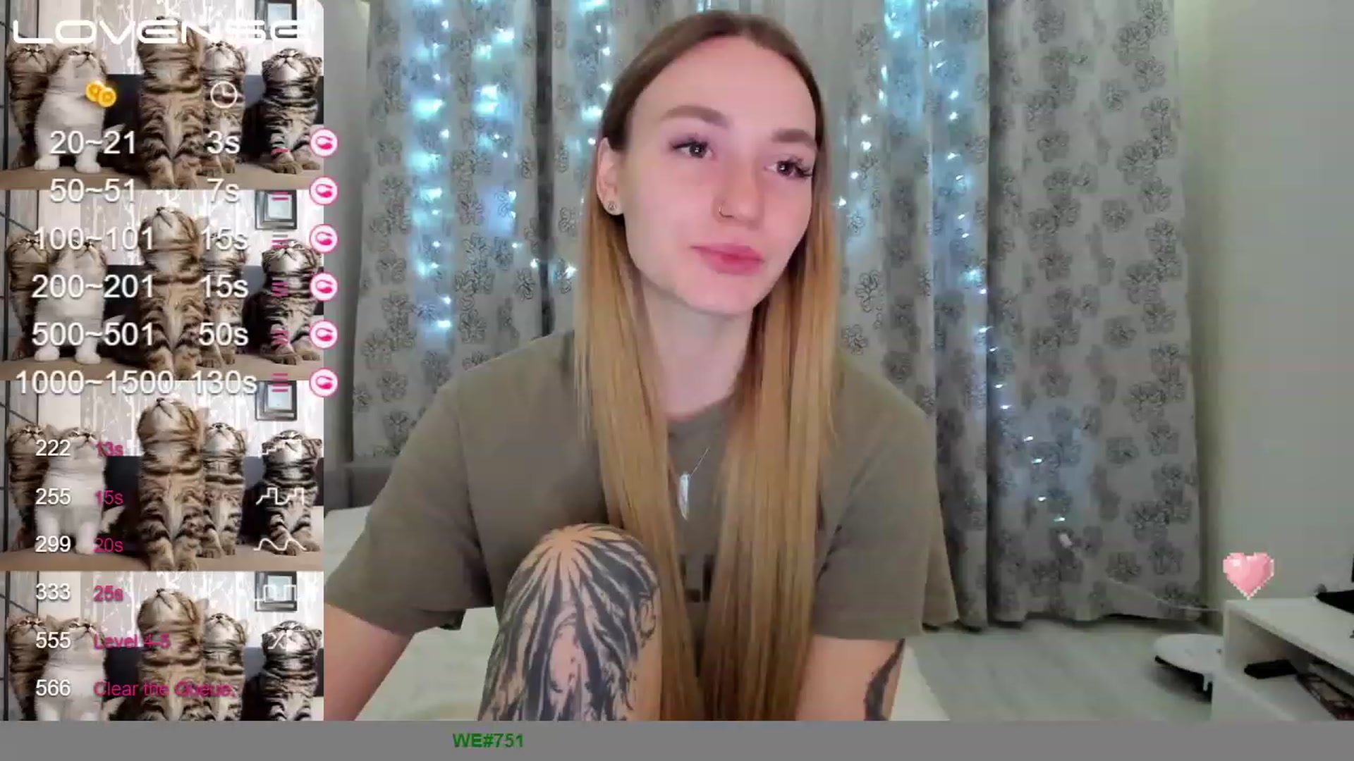 Gallery image thumbnail from Cutestdemon1's myfreecams stream on, 02/02/2023, 24:31 image 1 of 20