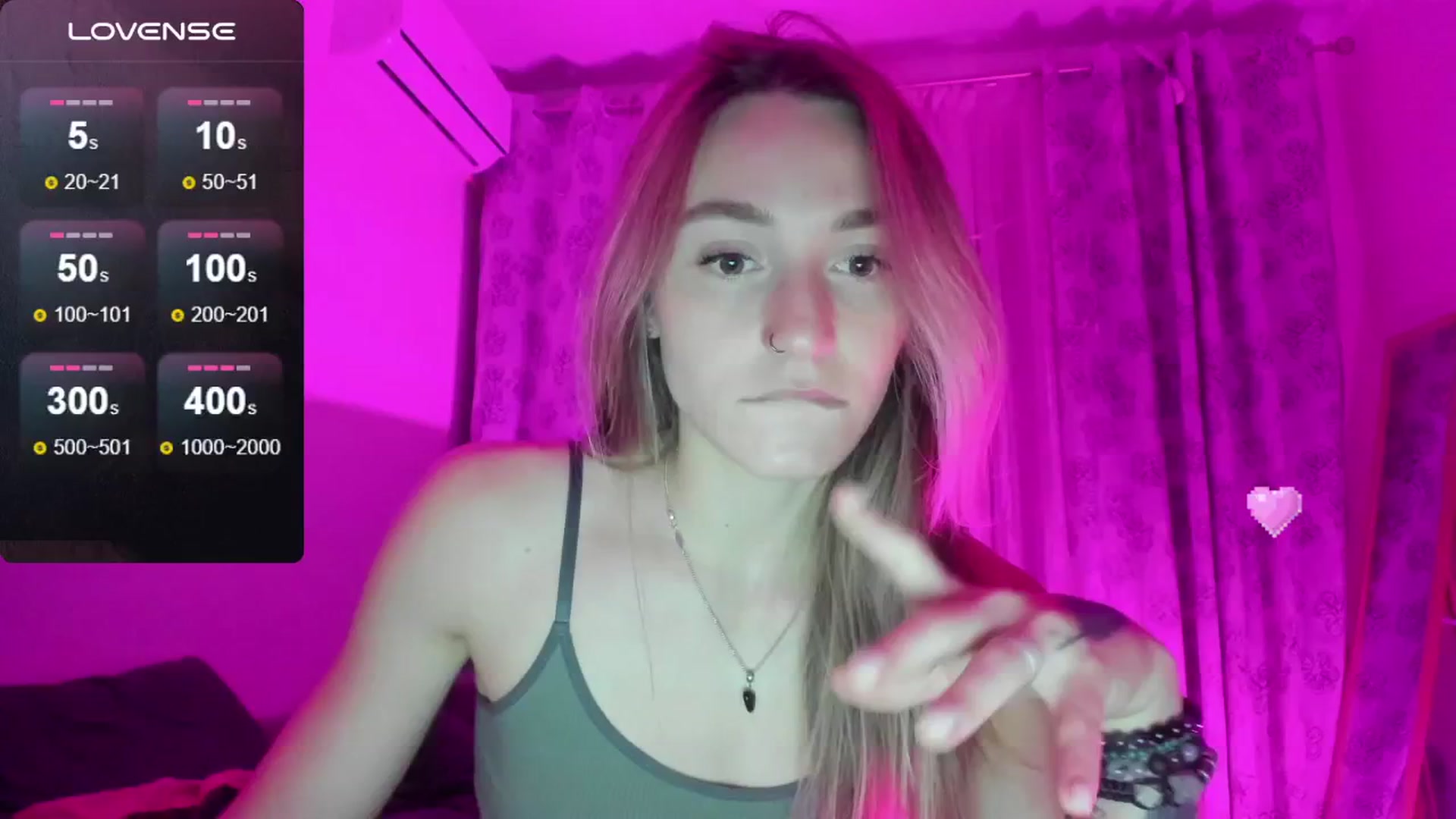 Gallery image thumbnail from Cutestdemon1's myfreecams stream on, 07/27/2024, 20:50 image 8 of 20