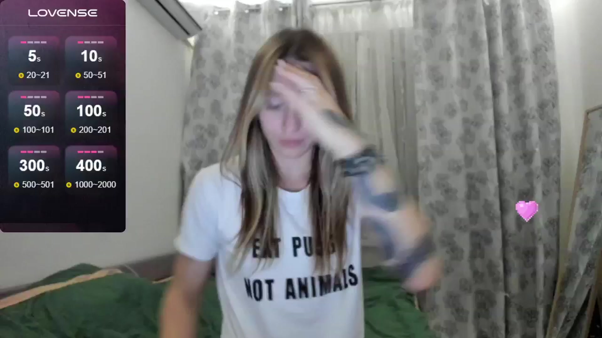 Gallery image thumbnail from Cutestdemon1's myfreecams stream on, 07/28/2024, 20:49 image 15 of 20