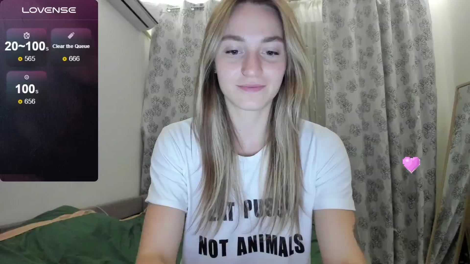 Gallery image thumbnail from Cutestdemon1's myfreecams stream on, 07/28/2024, 20:49 image 8 of 20