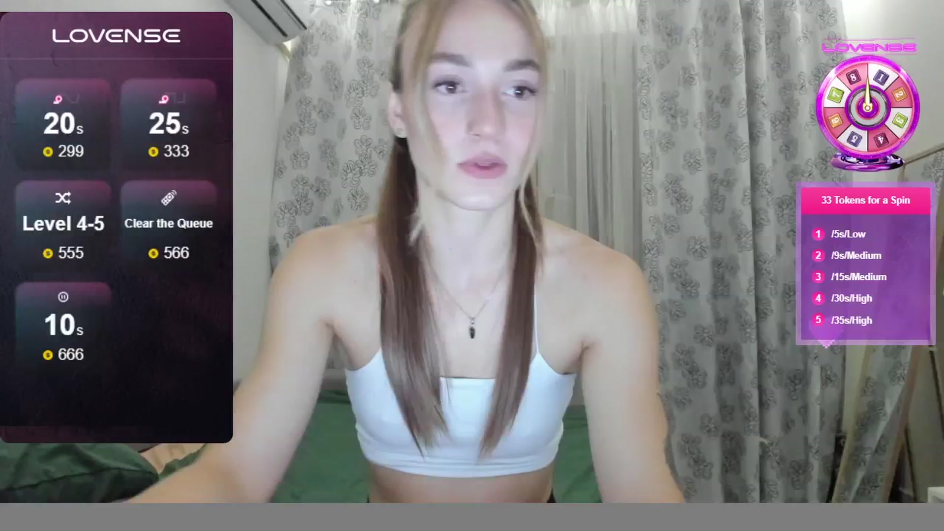 Gallery image thumbnail from Cutestdemon1's myfreecams stream on, 07/29/2024, 20:39 image 8 of 20