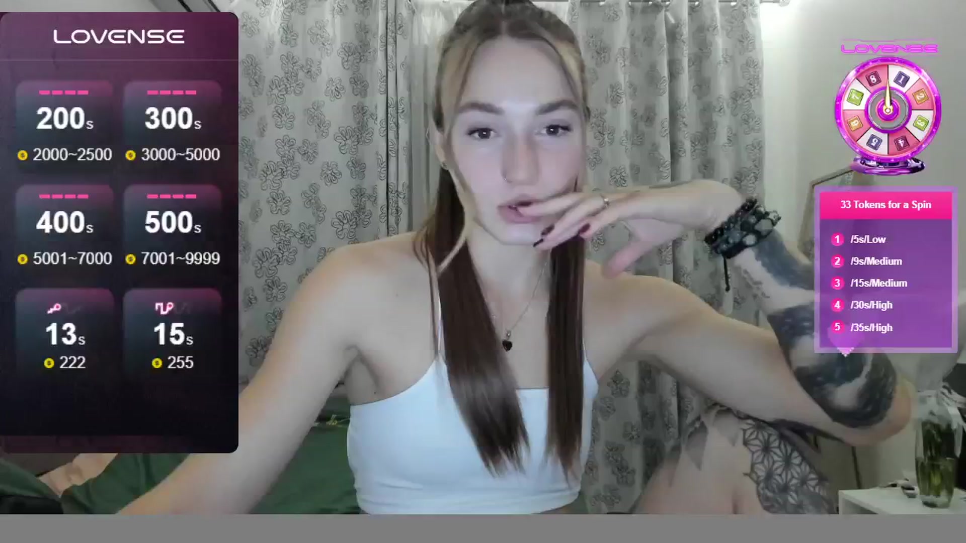 Gallery image thumbnail from Cutestdemon1's myfreecams stream on, 07/29/2024, 20:39 image 15 of 20