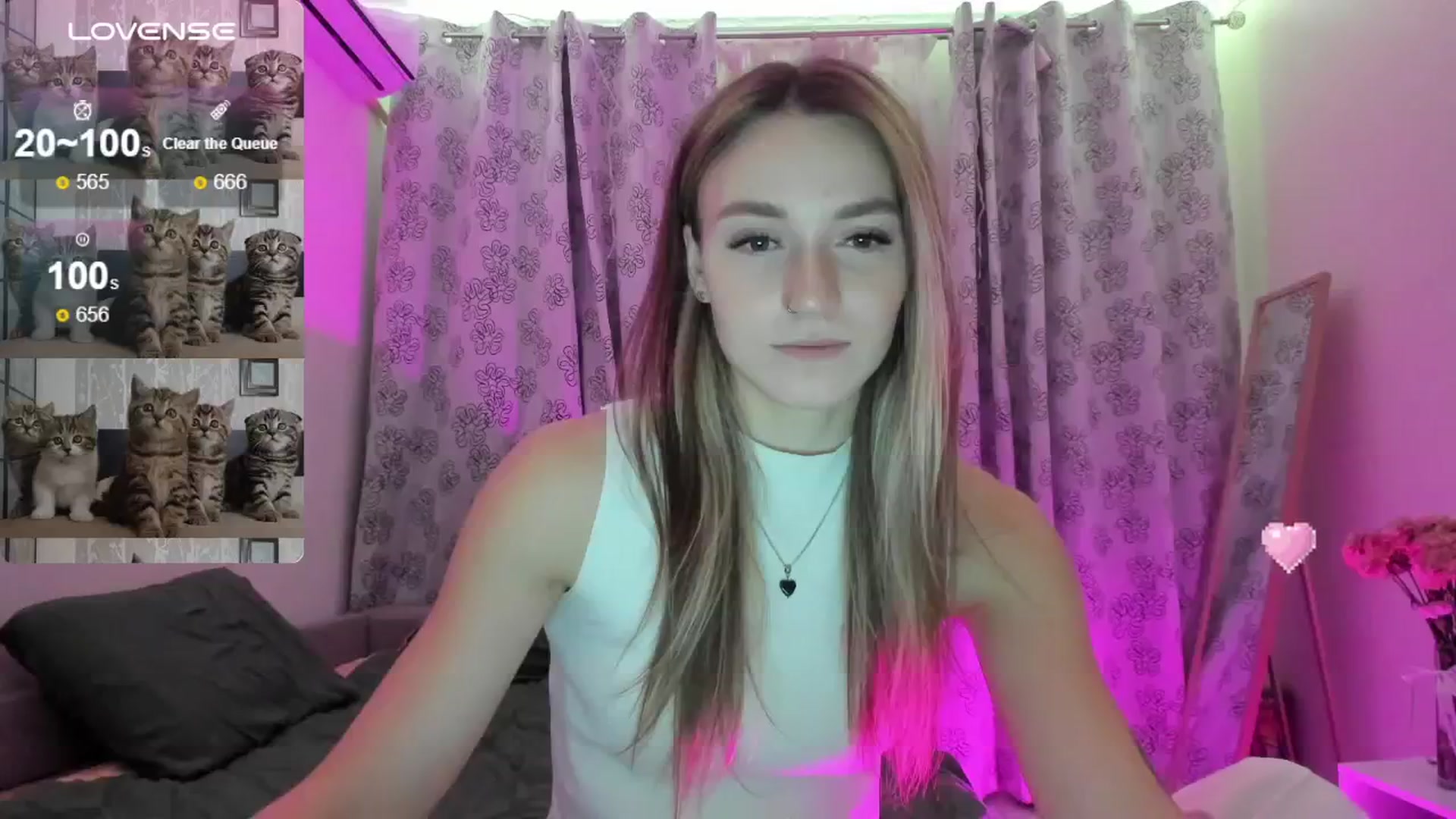 Gallery image thumbnail from Cutestdemon1's myfreecams stream on, 08/02/2024, 21:06 image 8 of 20