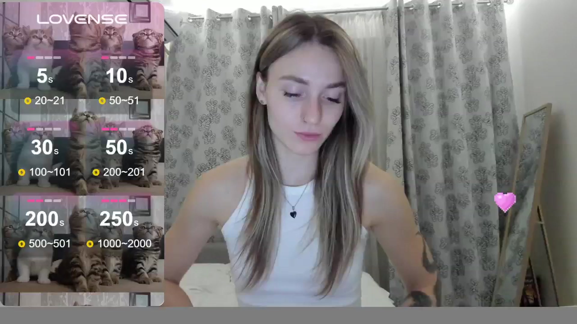 Gallery image thumbnail from Cutestdemon1's myfreecams stream on, 08/16/2024, 20:47 image 2 of 20