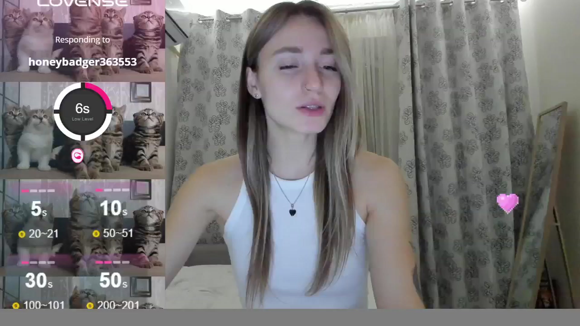 Gallery image thumbnail from Cutestdemon1's myfreecams stream on, 08/16/2024, 20:47 image 16 of 20