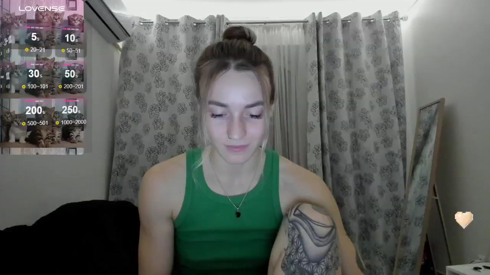 Gallery image thumbnail from Cutestdemon1's myfreecams stream on, 08/21/2024, 21:08 image 8 of 20