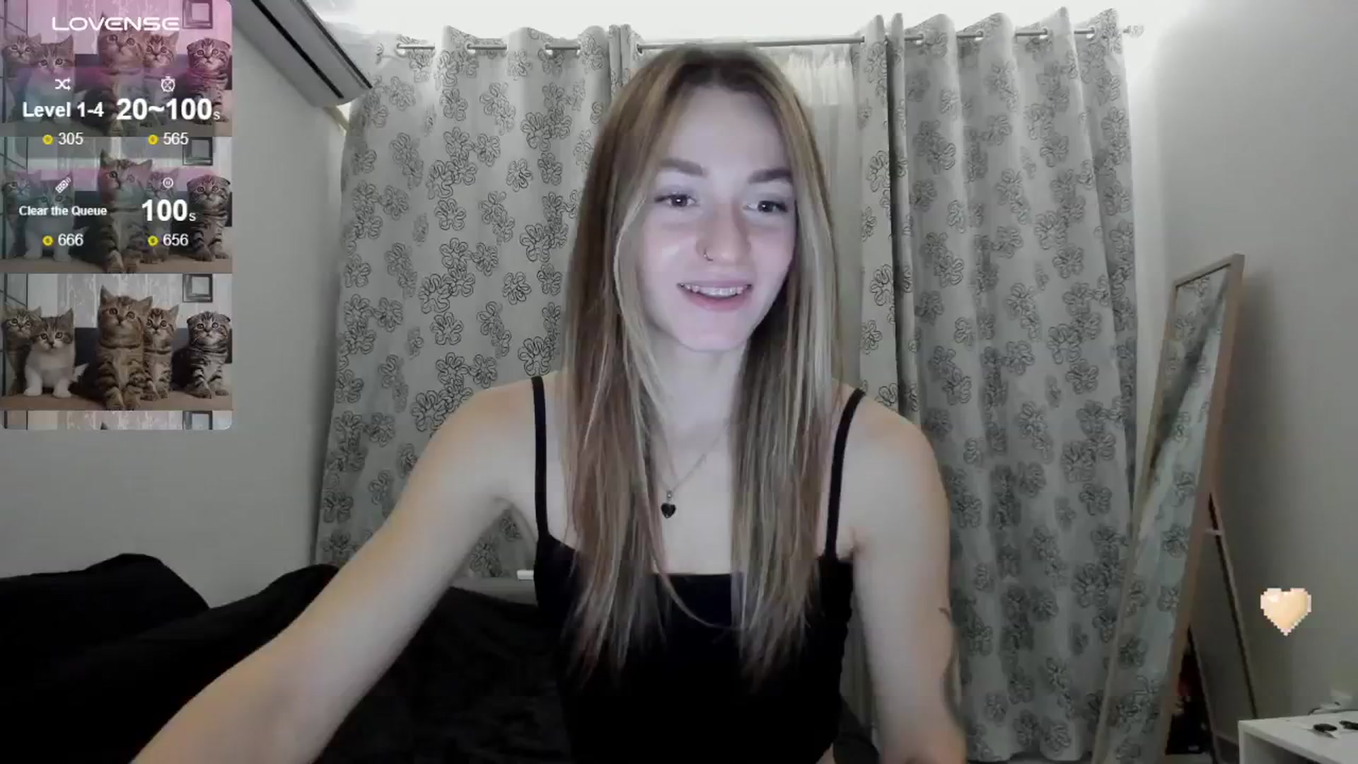 Gallery image thumbnail from Cutestdemon1's myfreecams stream on, 08/22/2024, 20:42 image 5 of 20