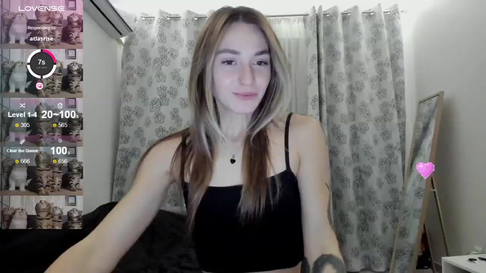 Gallery image thumbnail from Cutestdemon1's myfreecams stream on, 08/22/2024, 20:42 image 10 of 20