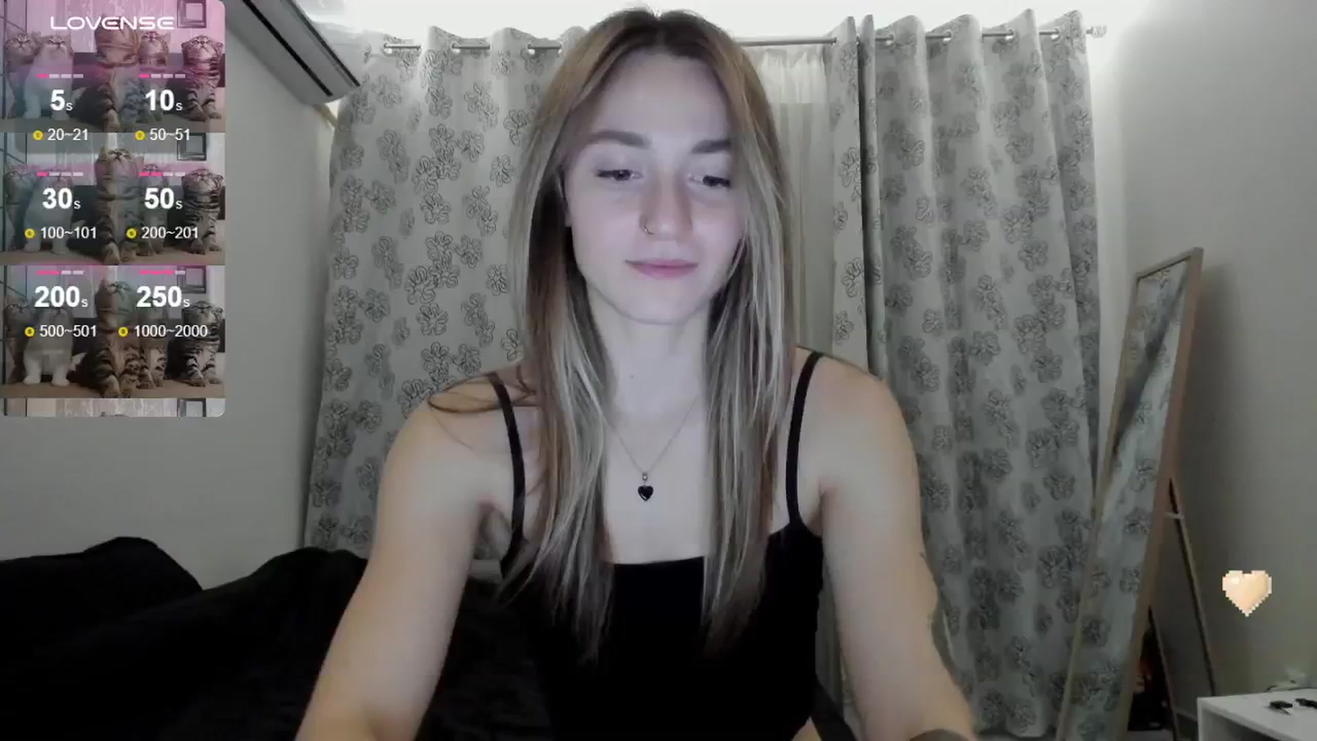 Gallery image thumbnail from Cutestdemon1's myfreecams stream on, 08/22/2024, 20:42 image 11 of 20