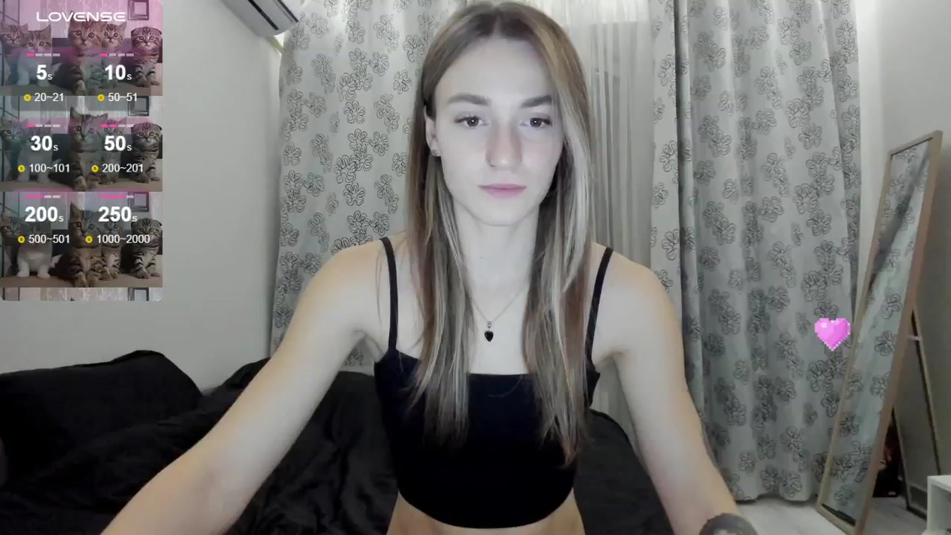 Gallery image thumbnail from Cutestdemon1's myfreecams stream on, 08/22/2024, 22:29 image 15 of 20