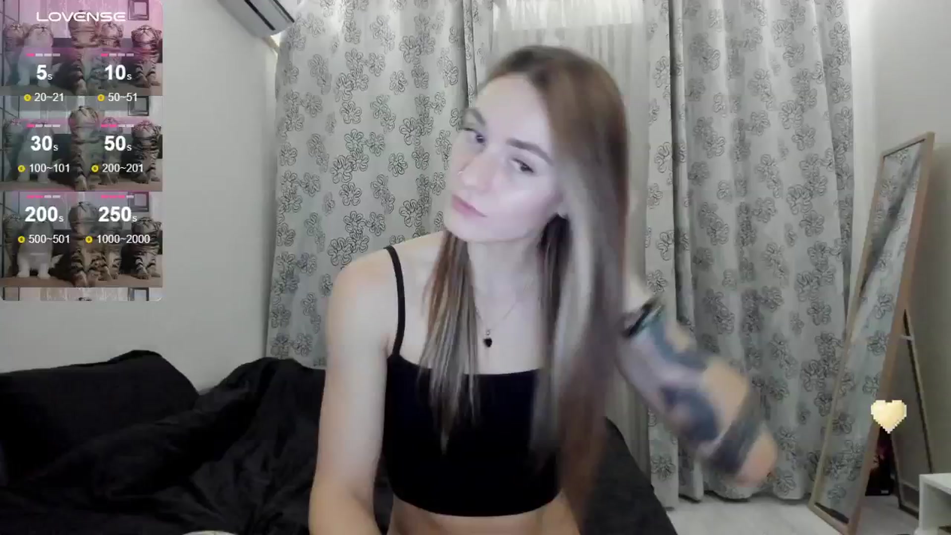 Gallery image thumbnail from Cutestdemon1's myfreecams stream on, 08/22/2024, 22:29 image 16 of 20