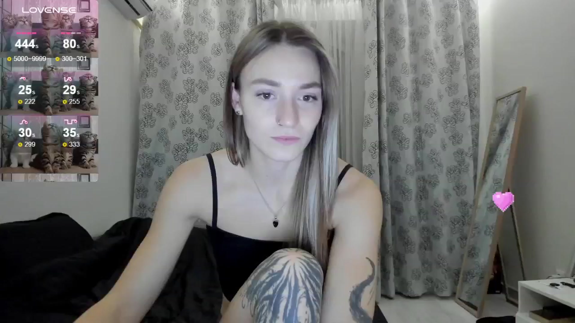 Gallery image thumbnail from Cutestdemon1's myfreecams stream on, 08/22/2024, 22:29 image 12 of 20