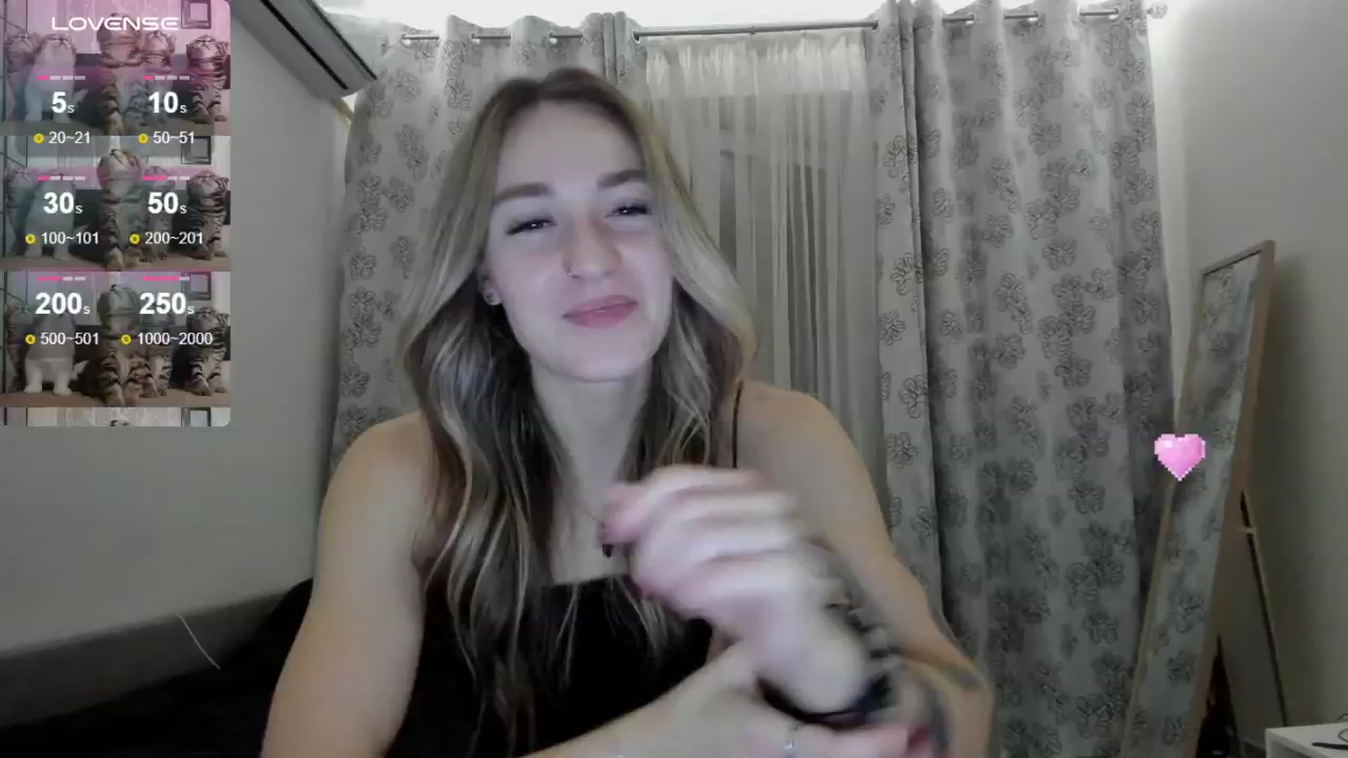 Gallery image thumbnail from Cutestdemon1's myfreecams stream on, 08/29/2024, 21:15 image 3 of 20