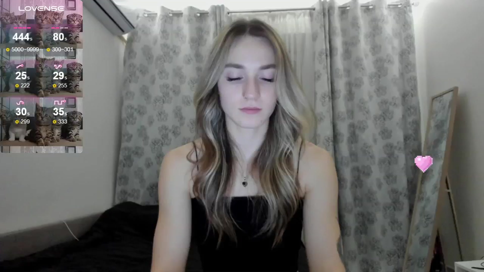 Gallery image thumbnail from Cutestdemon1's myfreecams stream on, 08/29/2024, 21:15 image 12 of 20