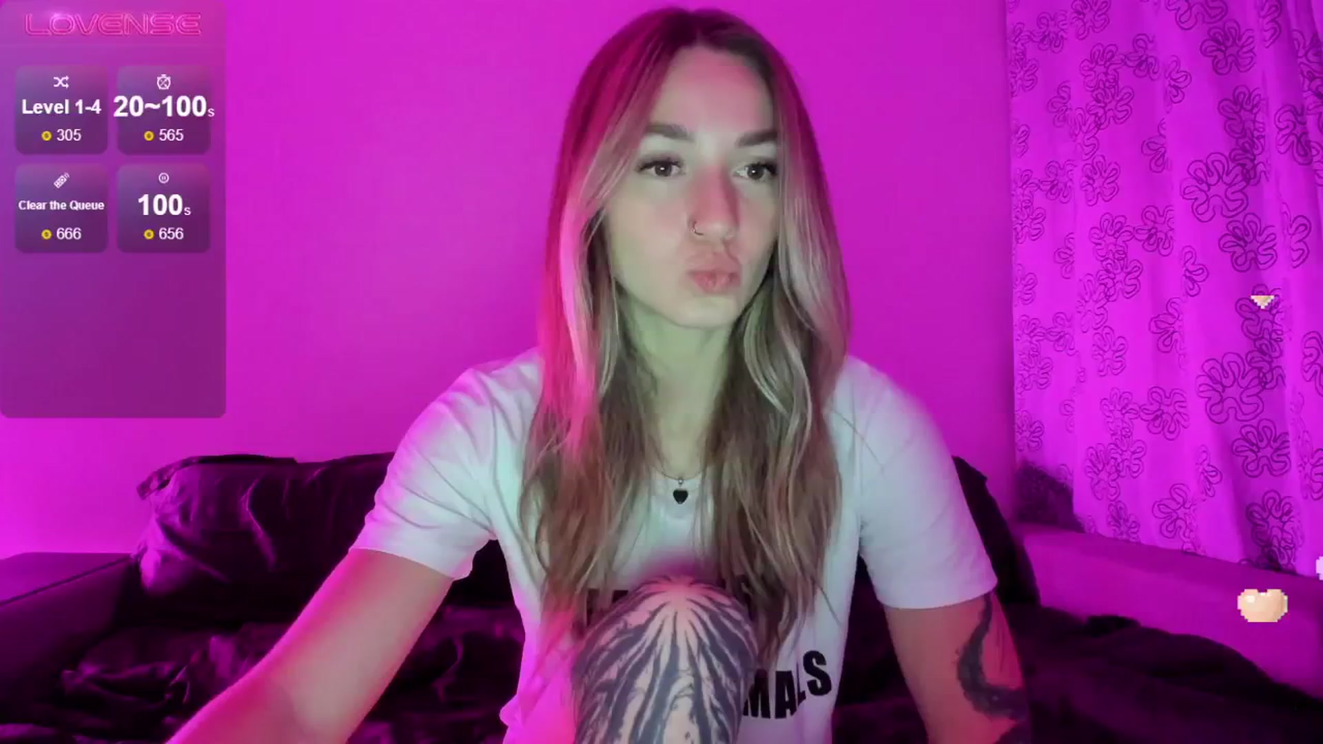Gallery image thumbnail from Cutestdemon1's myfreecams stream on, 09/02/2024, 21:56 image 2 of 20