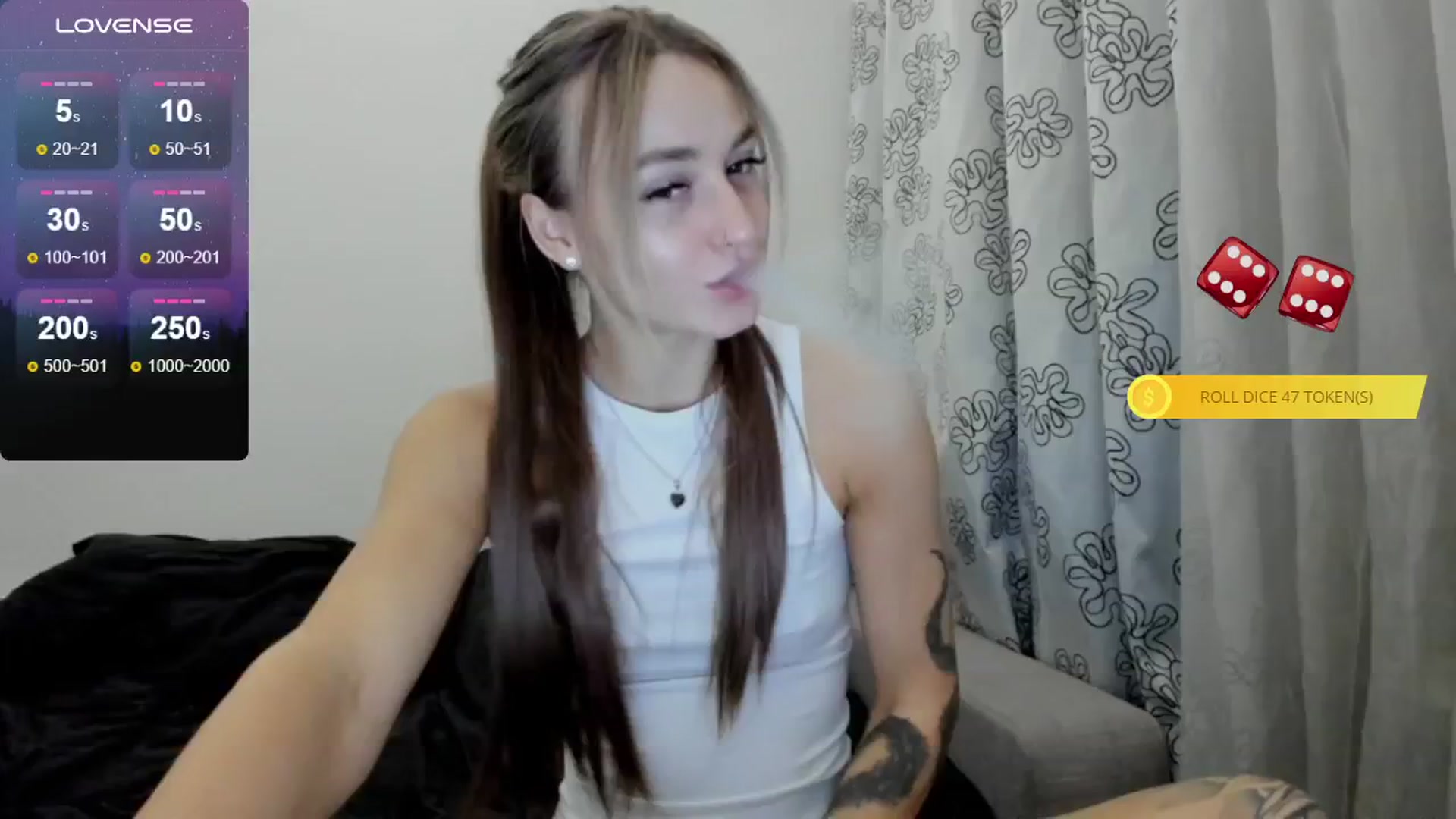 Gallery image thumbnail from Cutestdemon1's myfreecams stream on, 10/15/2024, 23:37 image 7 of 20