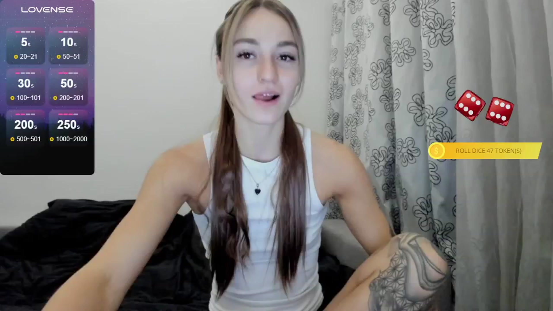 Gallery image thumbnail from Cutestdemon1's myfreecams stream on, 10/15/2024, 23:37 image 11 of 20