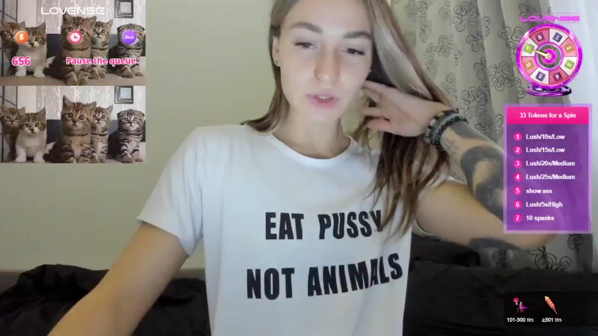 Gallery image thumbnail from Cutestdemon1's myfreecams stream on, 11/18/2024, 06:21 image 13 of 20
