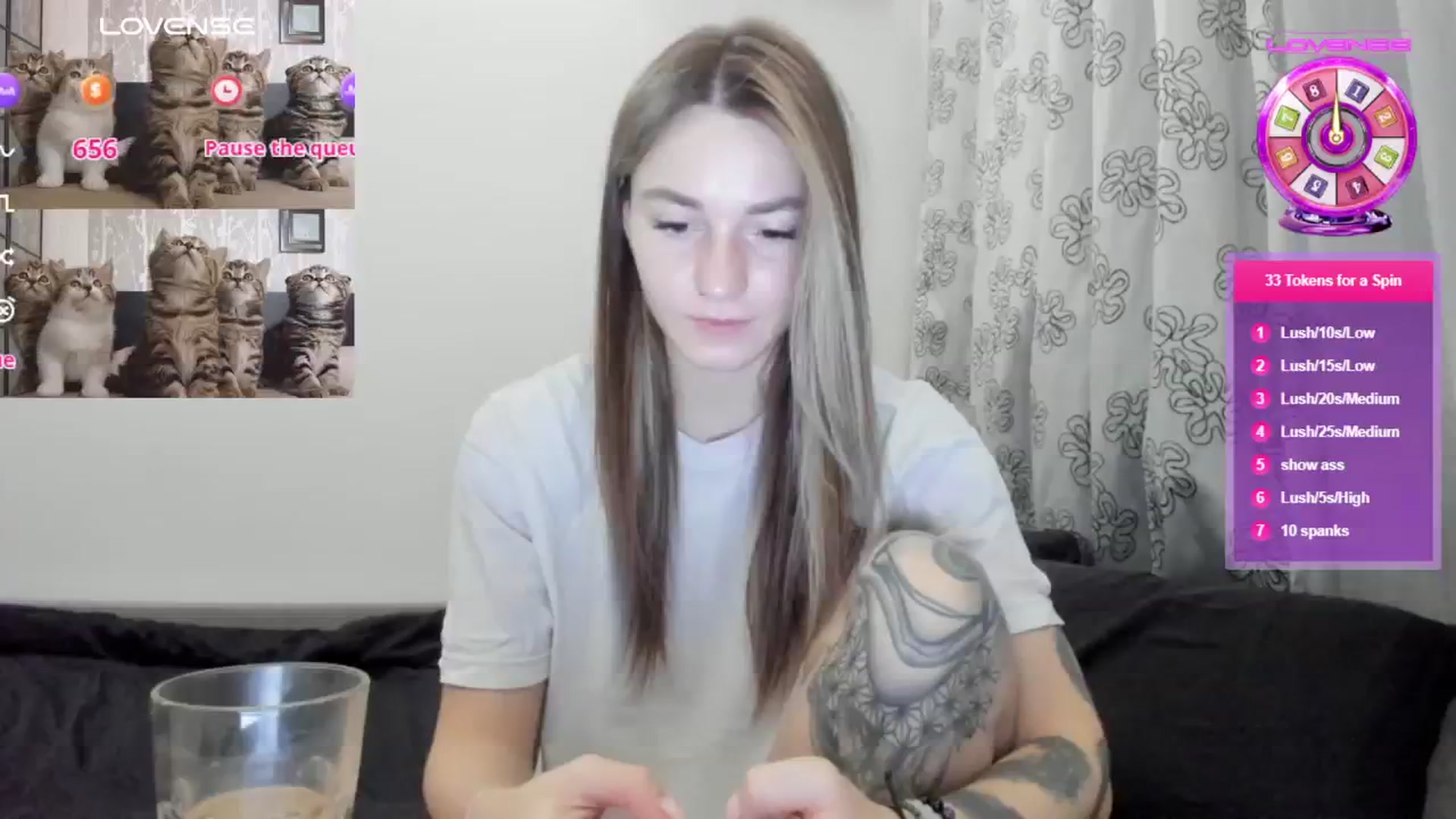 Gallery image thumbnail from Cutestdemon1's myfreecams stream on, 11/19/2024, 05:49 image 2 of 20