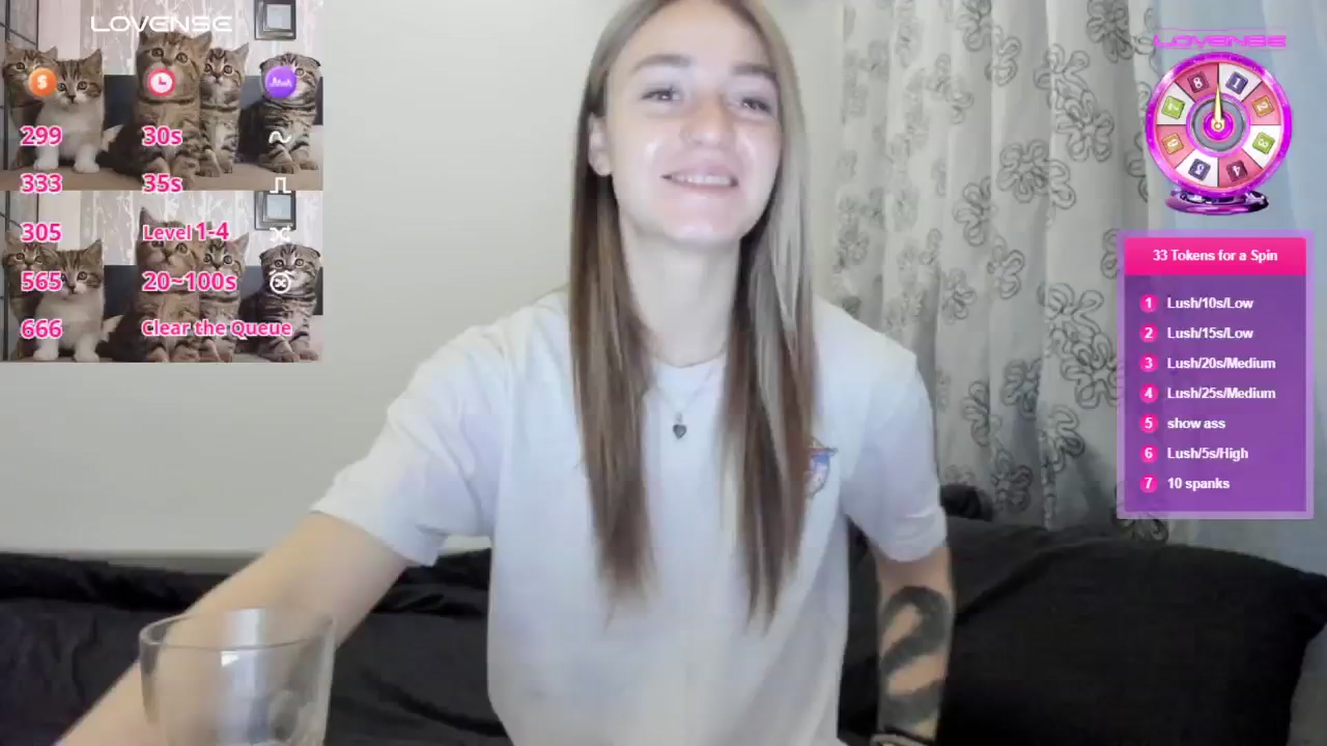 Gallery image thumbnail from Cutestdemon1's myfreecams stream on, 11/19/2024, 05:49 image 6 of 20