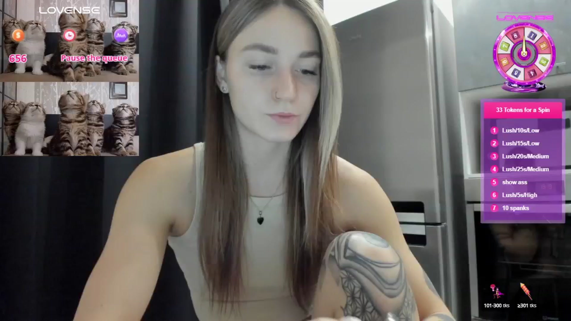 Gallery image thumbnail from Cutestdemon1's myfreecams stream on, 11/21/2024, 03:43 image 1 of 20