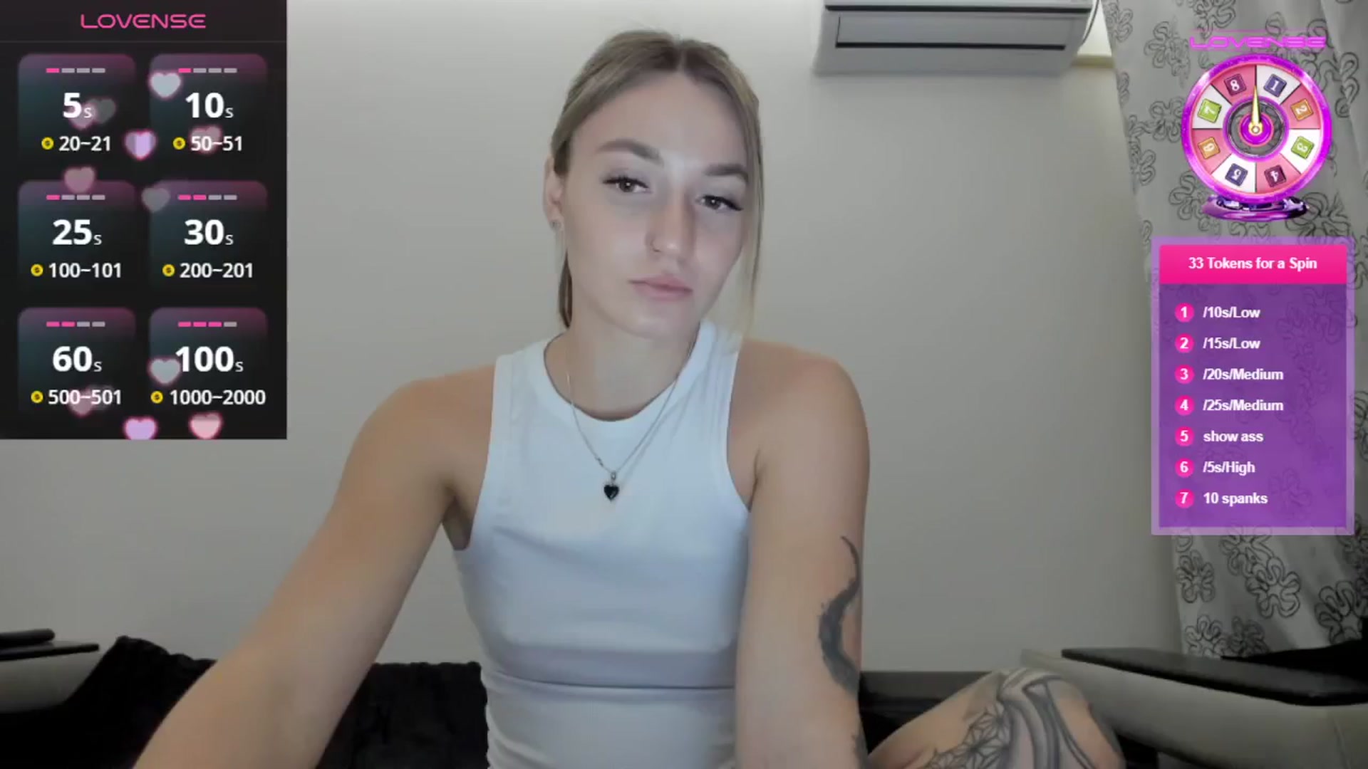 Gallery image thumbnail from Cutestdemon1's myfreecams stream on, 12/19/2024, 16:59 image 5 of 20