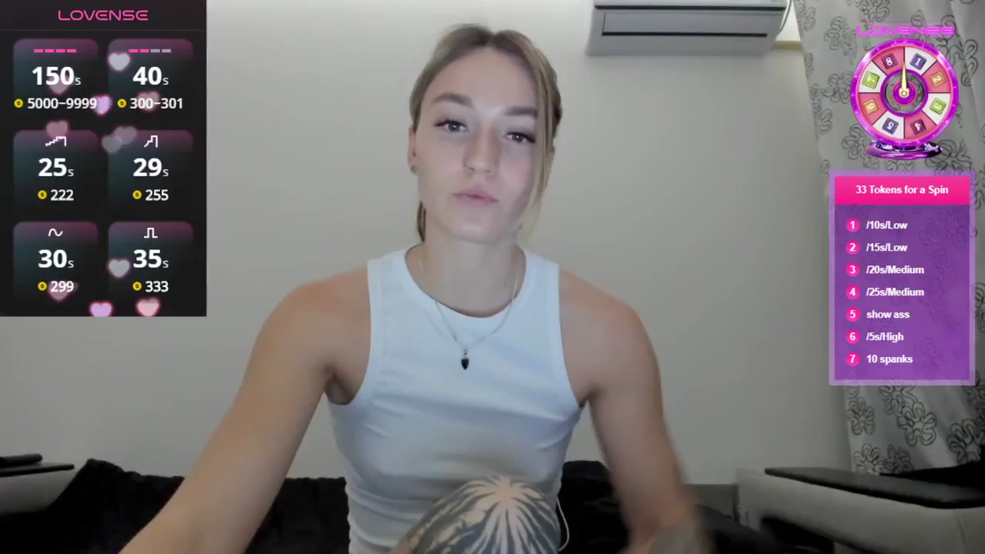Gallery image thumbnail from Cutestdemon1's myfreecams stream on, 12/19/2024, 16:59 image 9 of 20