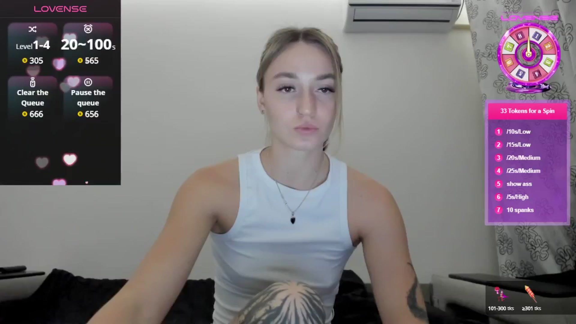 Gallery image thumbnail from Cutestdemon1's myfreecams stream on, 12/19/2024, 16:59 image 18 of 20
