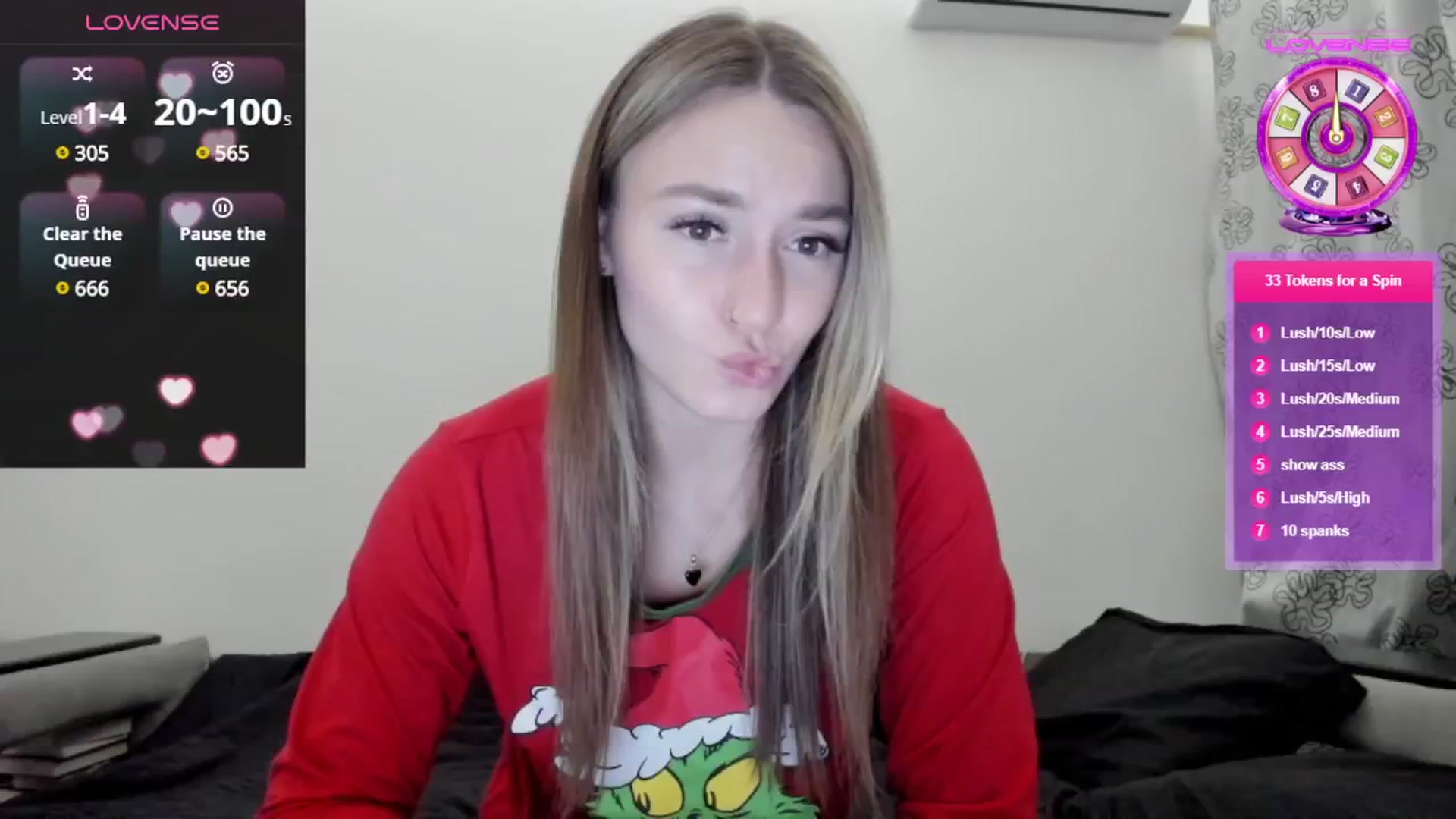 Gallery image thumbnail from Cutestdemon1's myfreecams stream on, 12/23/2024, 22:35 image 3 of 20