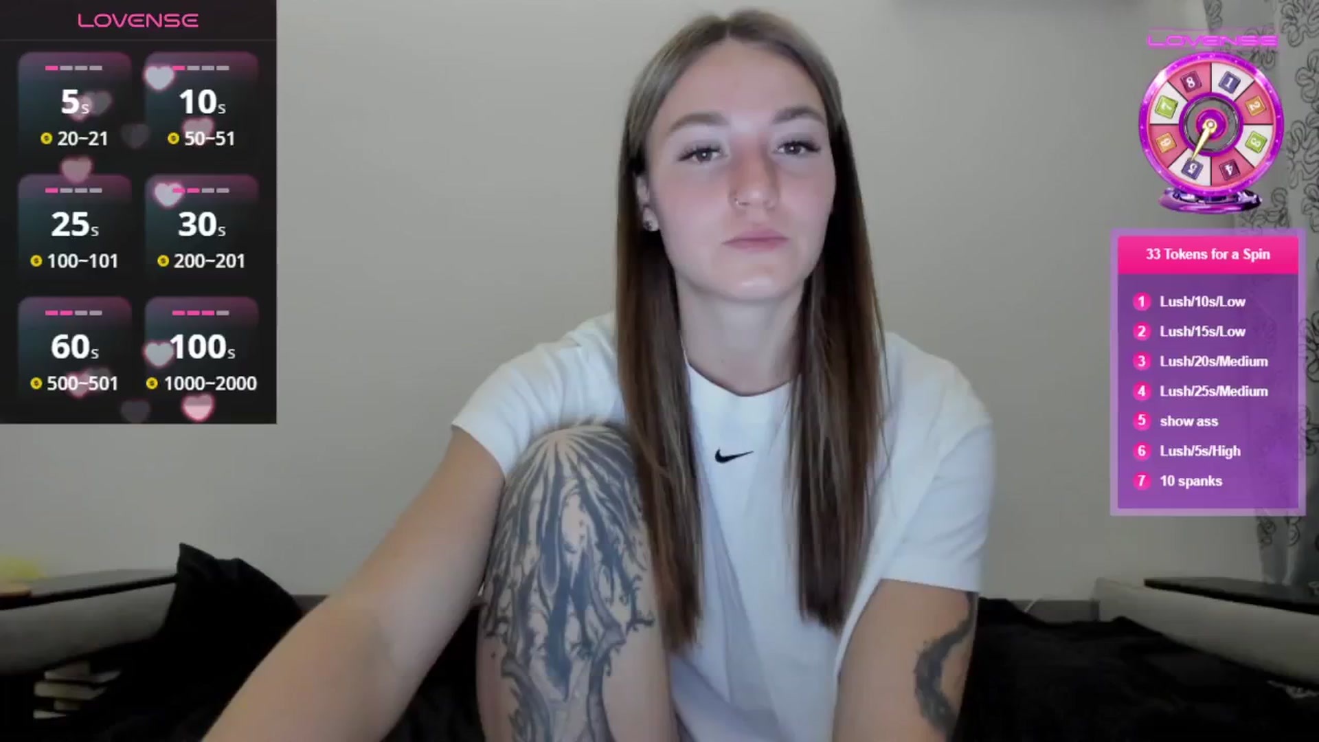 Gallery image thumbnail from Cutestdemon1's myfreecams stream on, 12/26/2024, 05:18 image 6 of 20