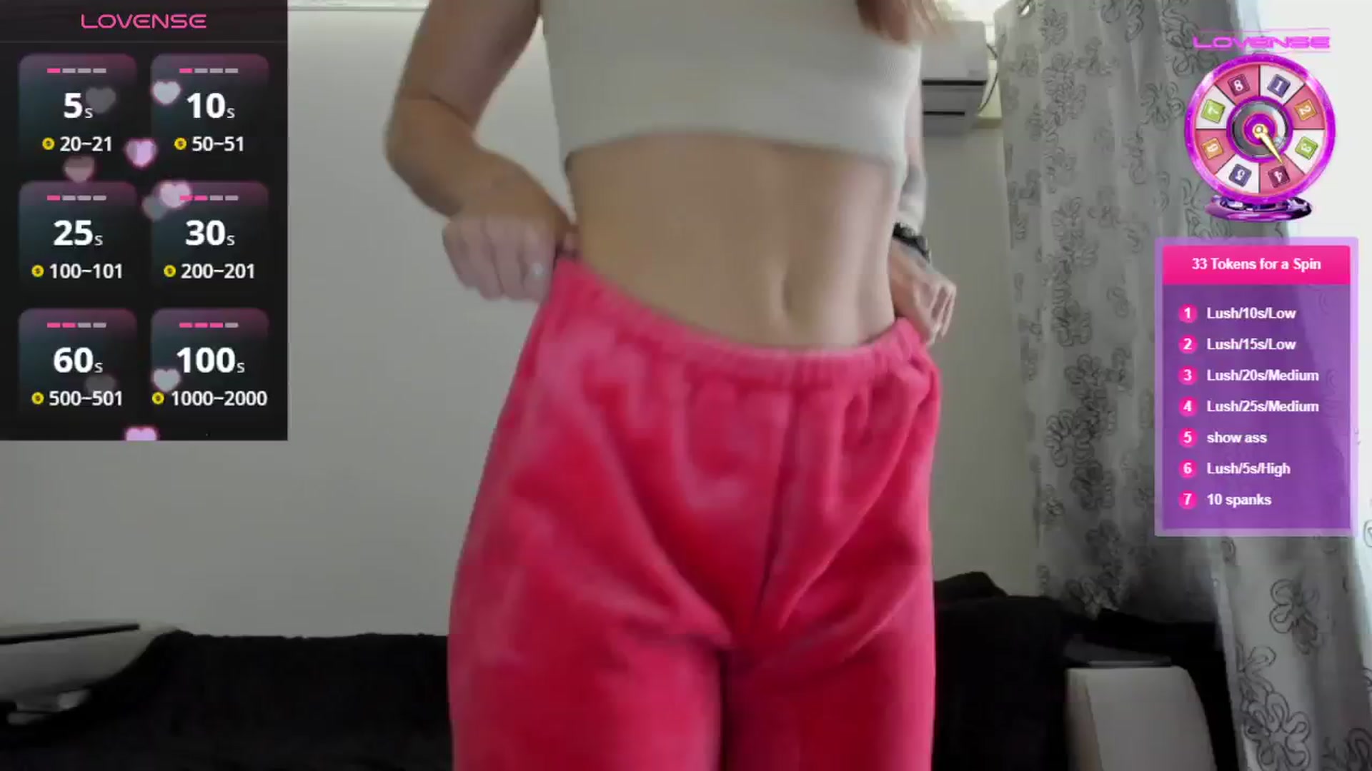 Gallery image thumbnail from Cutestdemon1's myfreecams stream on, 12/30/2024, 07:07 image 8 of 20