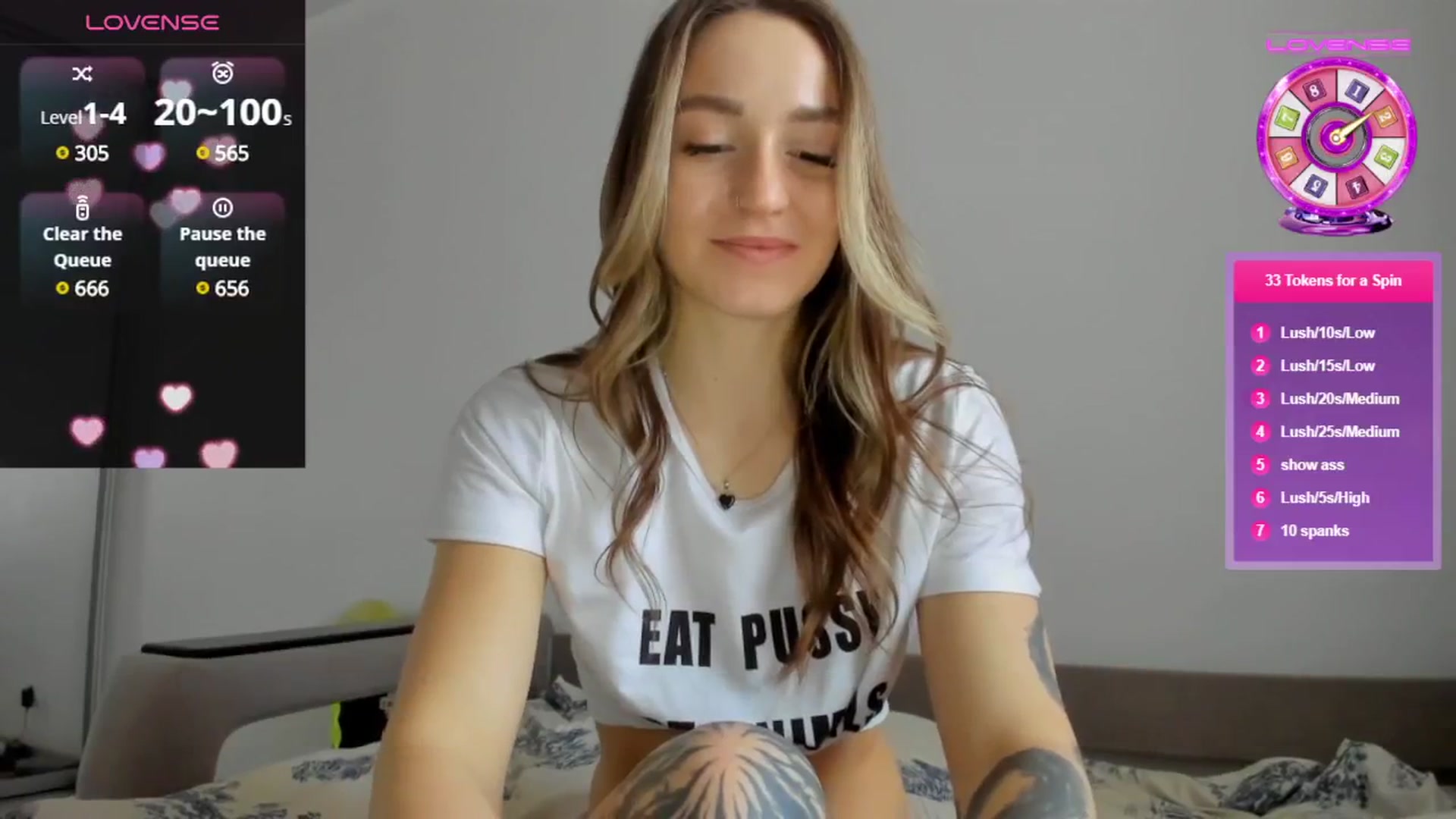 Gallery image thumbnail from Cutestdemon1's myfreecams stream on, 03/23/2025, 07:12 image 15 of 20