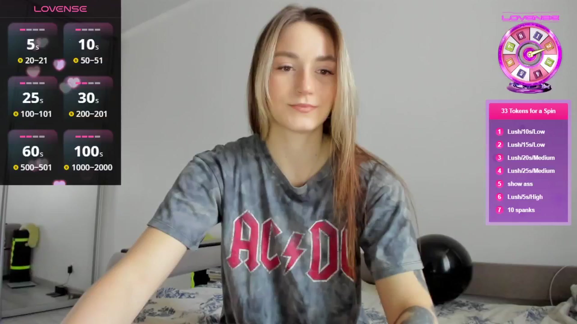 Gallery image thumbnail from Cutestdemon1's myfreecams stream on, 03/24/2025, 07:02 image 19 of 20