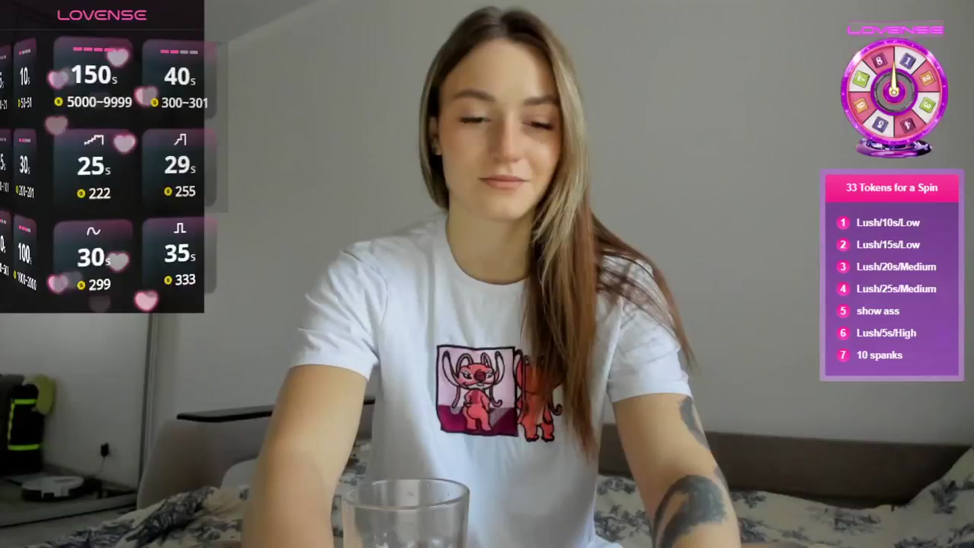 Gallery image thumbnail from Cutestdemon1's myfreecams stream on, 03/25/2025, 06:19 image 6 of 20