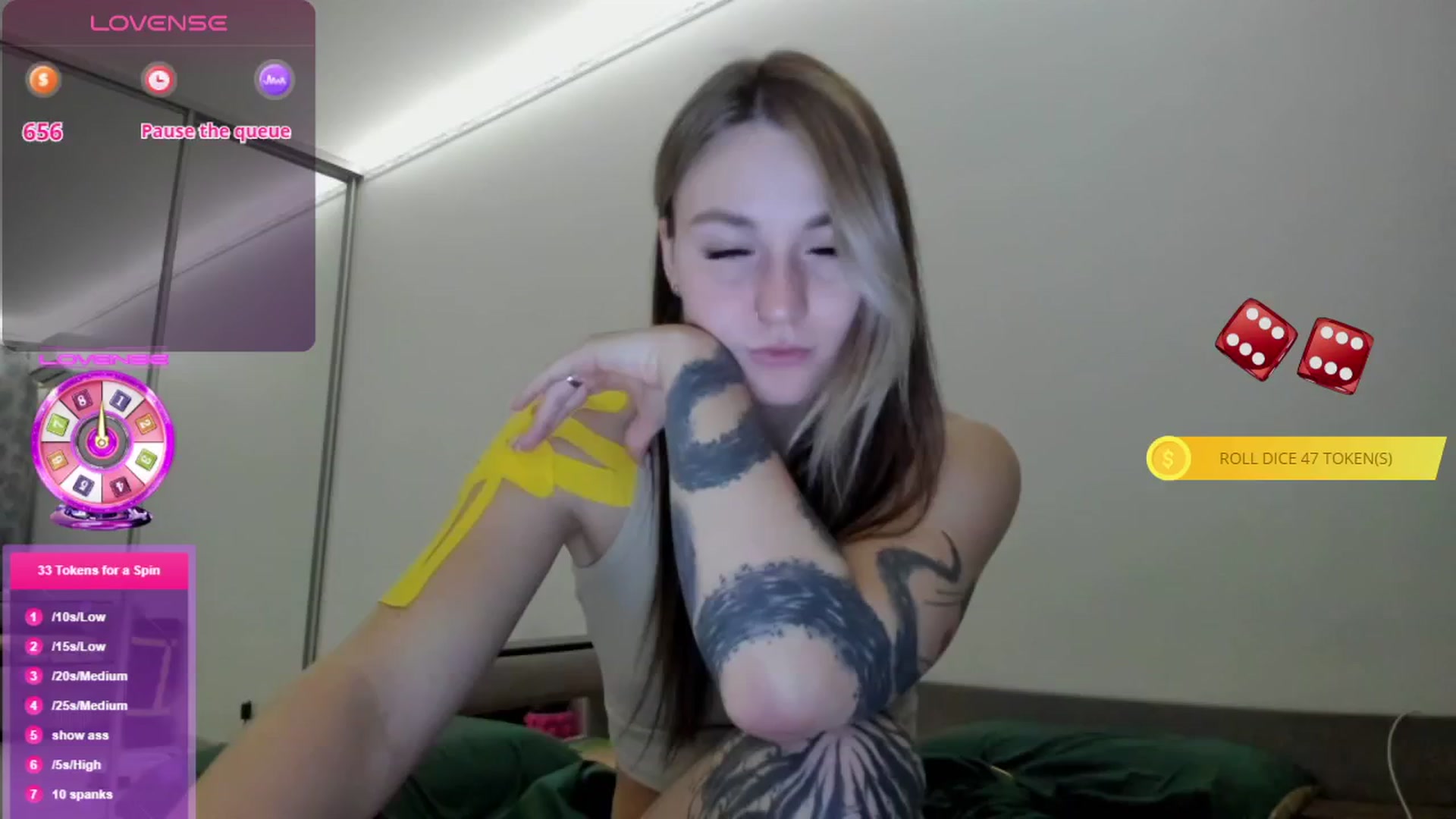 Gallery image thumbnail from Cutestdemon1's myfreecams stream on, 06/12/2025, 21:06 image 9 of 20