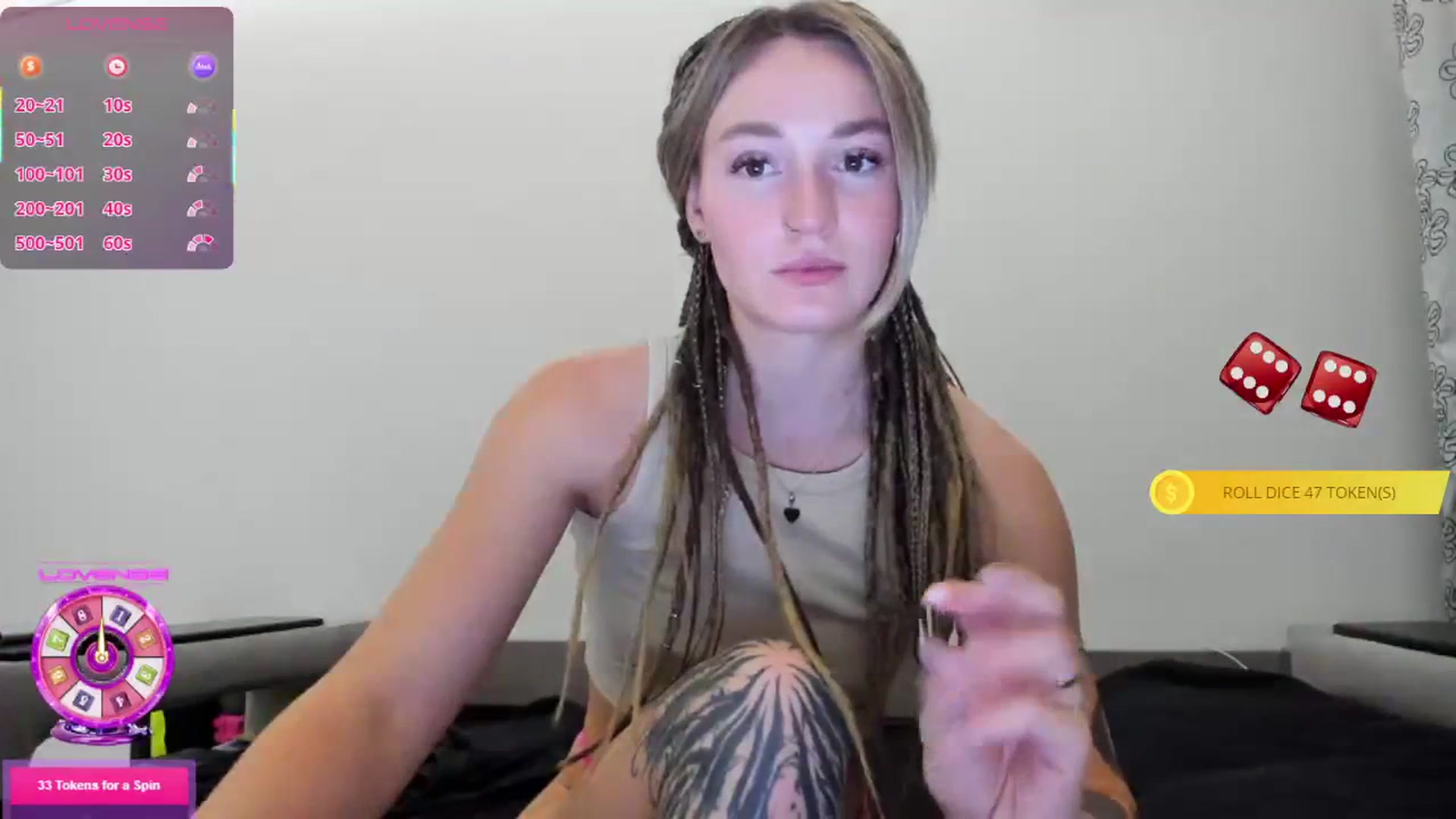 Gallery image thumbnail from Cutestdemon1's myfreecams stream on, 07/17/2025, 19:46 image 16 of 20