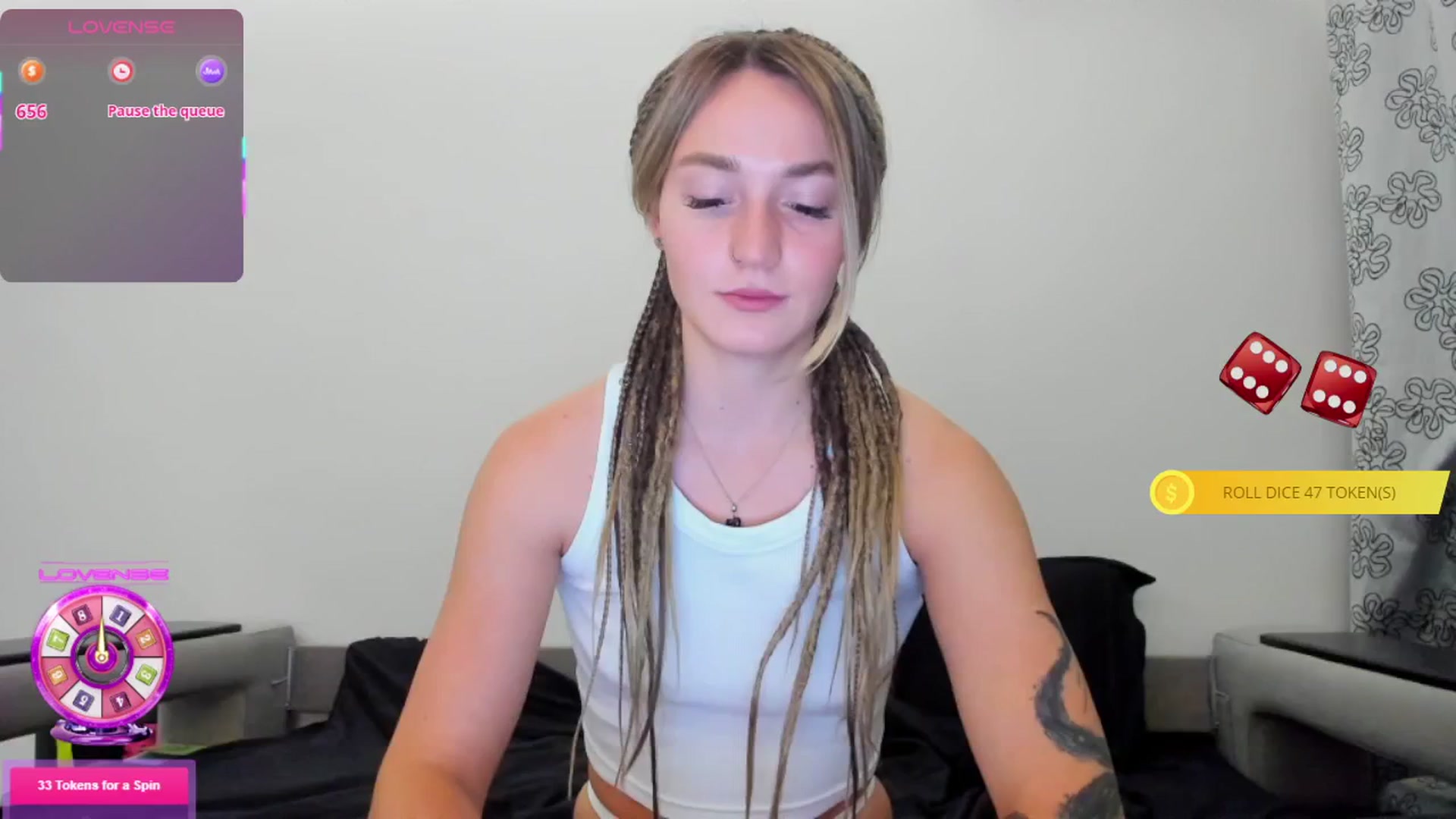 Gallery image thumbnail from Cutestdemon1's myfreecams stream on, 07/19/2025, 19:21 image 16 of 20