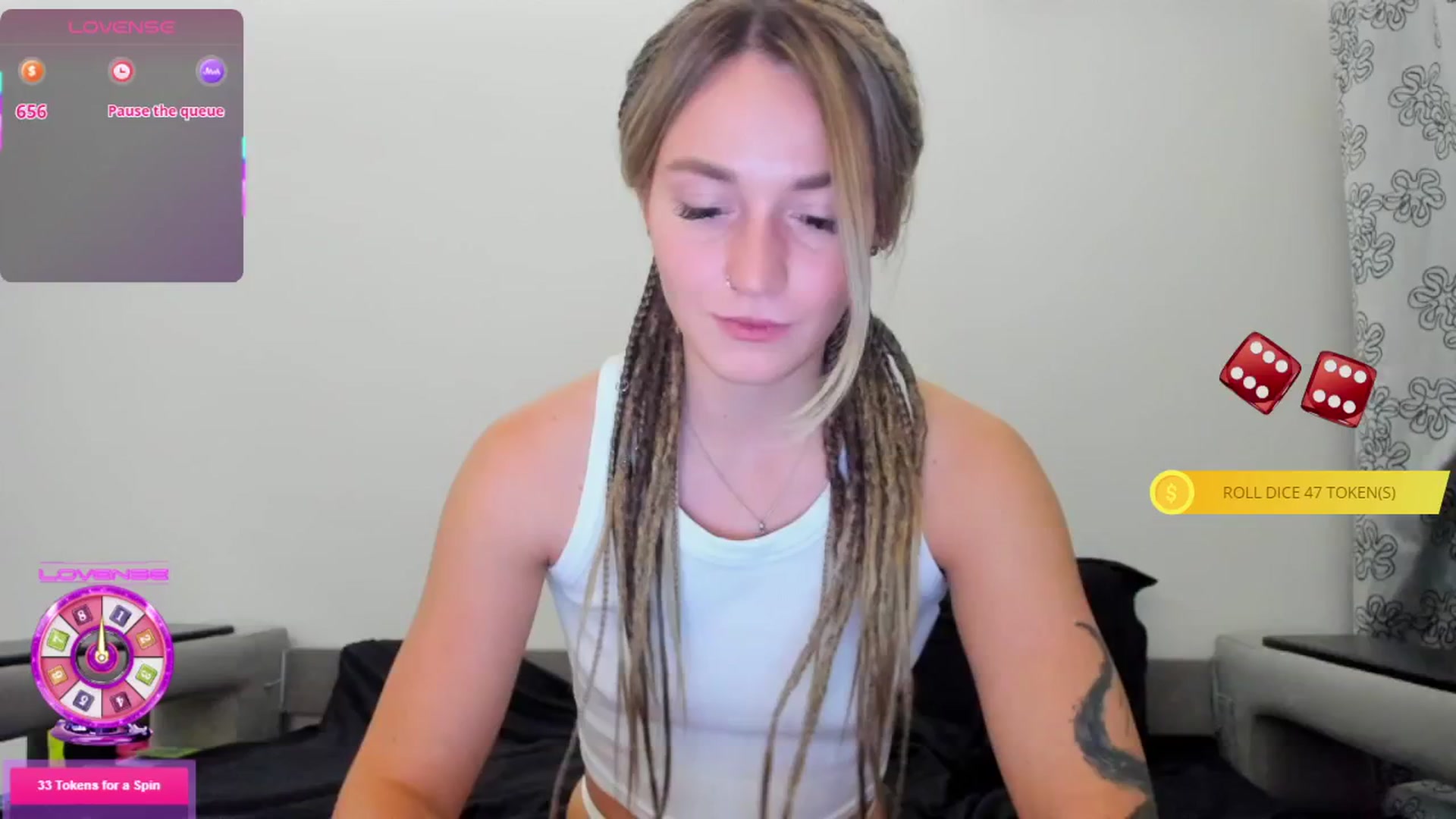 Gallery image thumbnail from Cutestdemon1's myfreecams stream on, 07/19/2025, 19:21 image 14 of 20