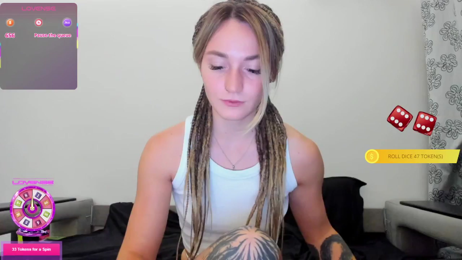 Gallery image thumbnail from Cutestdemon1's myfreecams stream on, 07/19/2025, 19:21 image 15 of 20