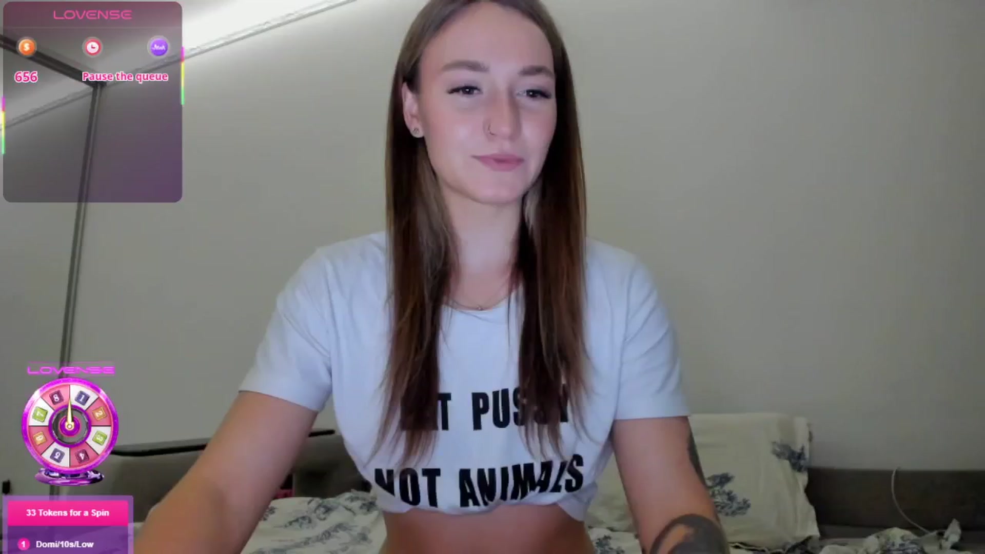Gallery image thumbnail from Cutestdemon1's myfreecams stream on, 08/03/2025, 19:59 image 5 of 20