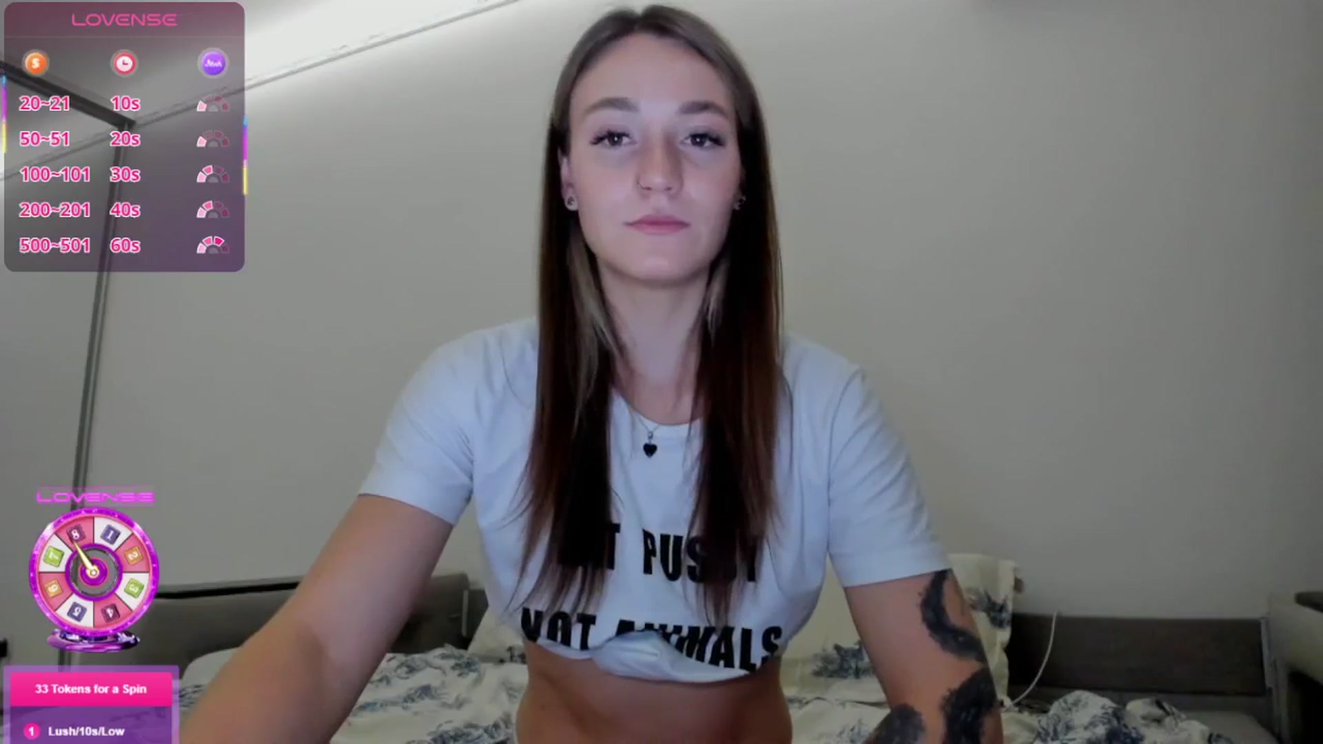 Gallery image thumbnail from Cutestdemon1's myfreecams stream on, 08/03/2025, 23:26 image 3 of 20