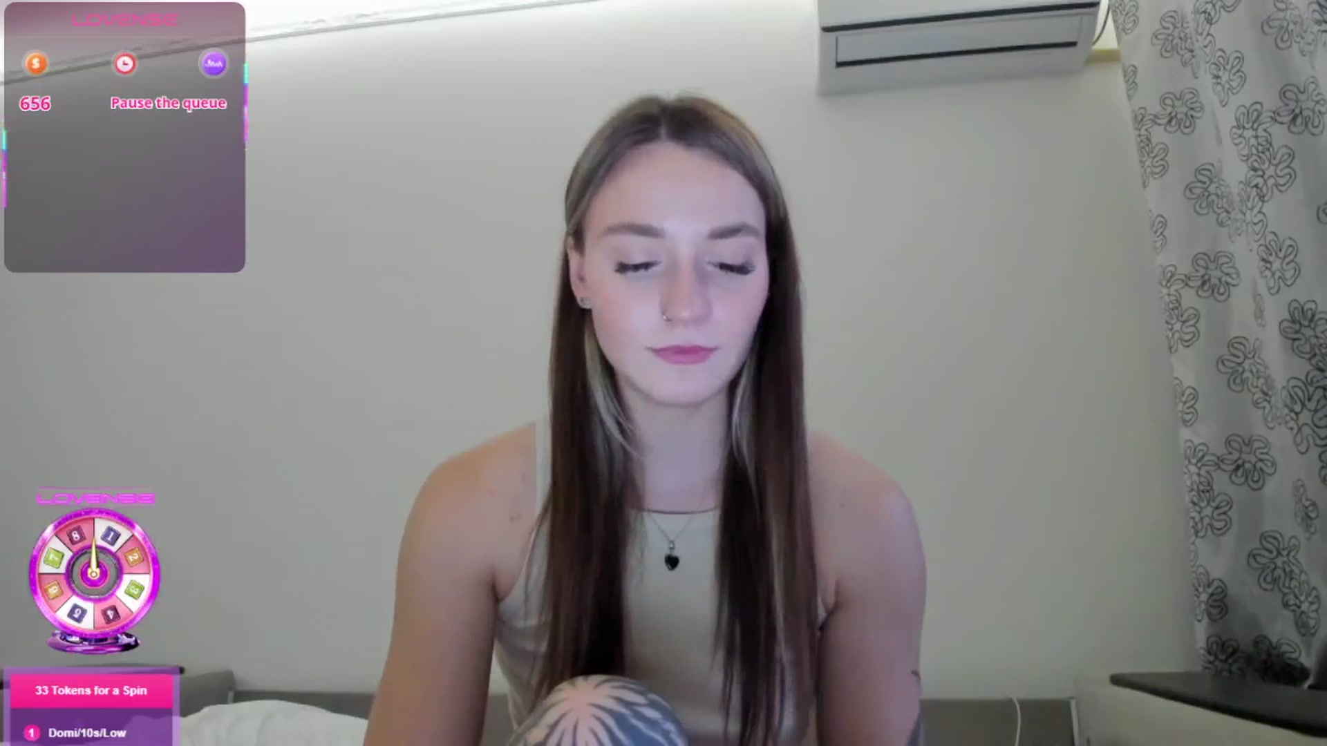 Gallery image thumbnail from Cutestdemon1's myfreecams stream on, 08/10/2025, 17:15 image 8 of 20