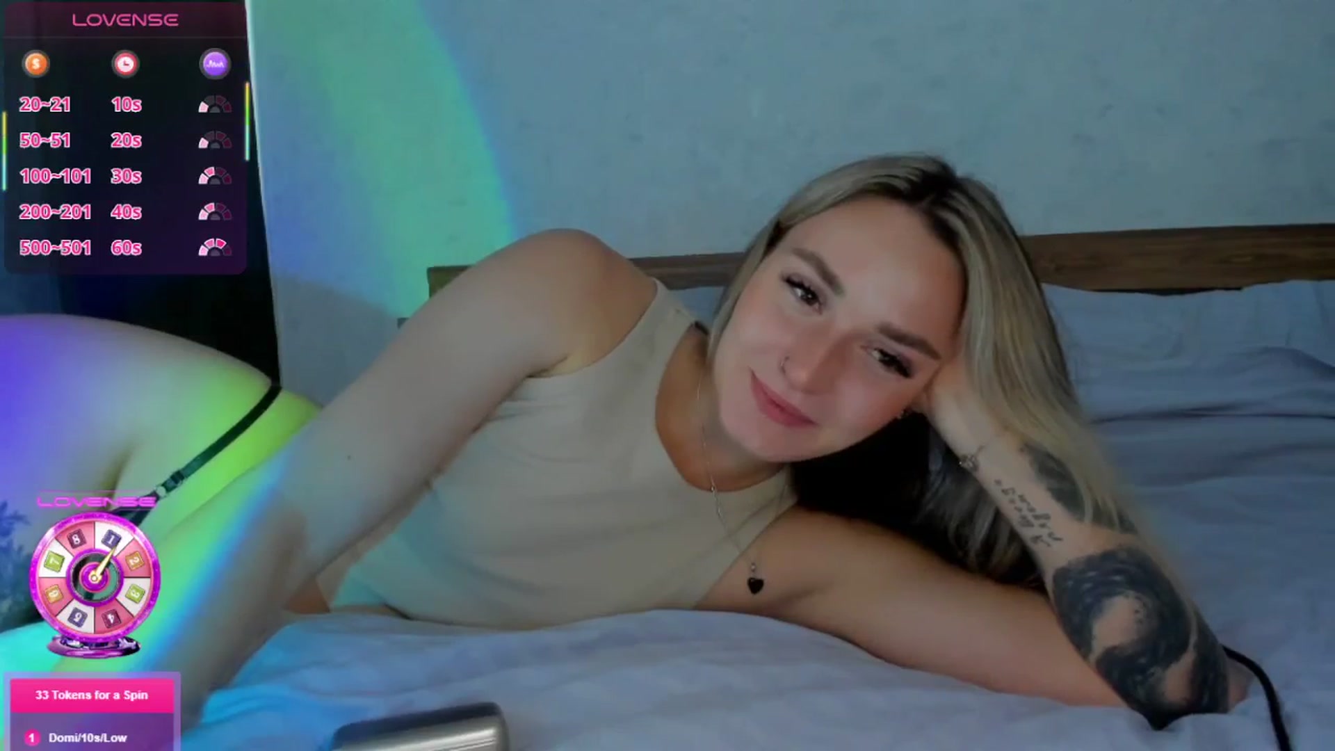 Gallery image thumbnail from Cutestdemon1's myfreecams stream on, 09/18/2025, 10:28 image 7 of 20