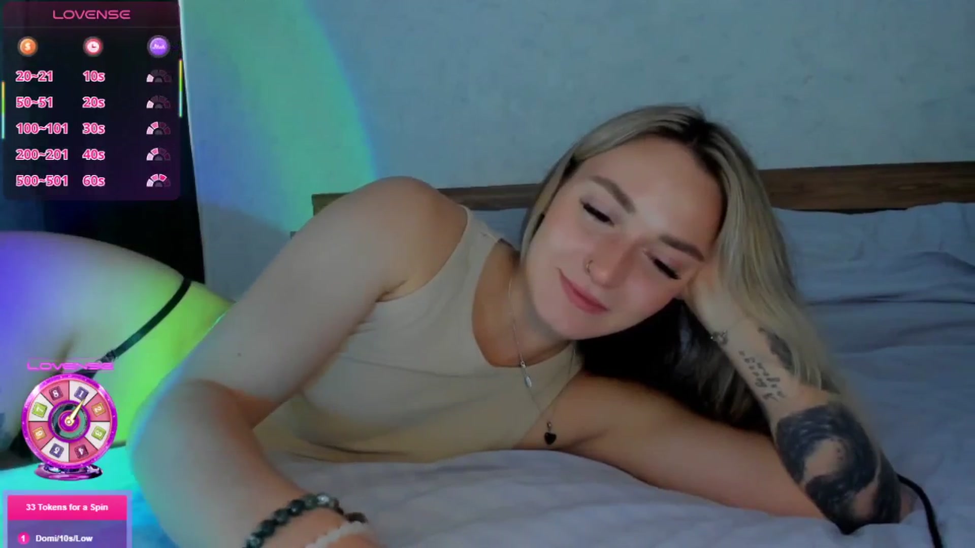 Gallery image thumbnail from Cutestdemon1's myfreecams stream on, 09/18/2025, 10:28 image 8 of 20