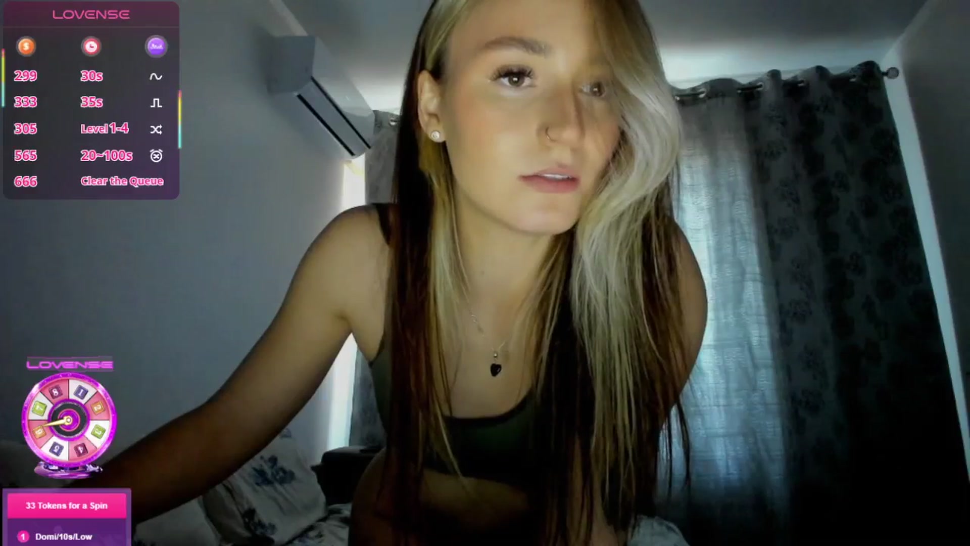 Gallery image thumbnail from Cutestdemon1's myfreecams stream on, 10/01/2025, 05:50 image 15 of 20
