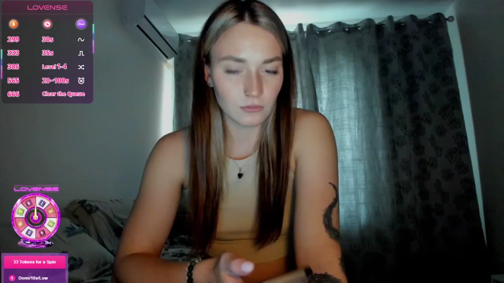 Gallery image thumbnail from Cutestdemon1's myfreecams stream on, 10/02/2025, 13:15 image 9 of 20