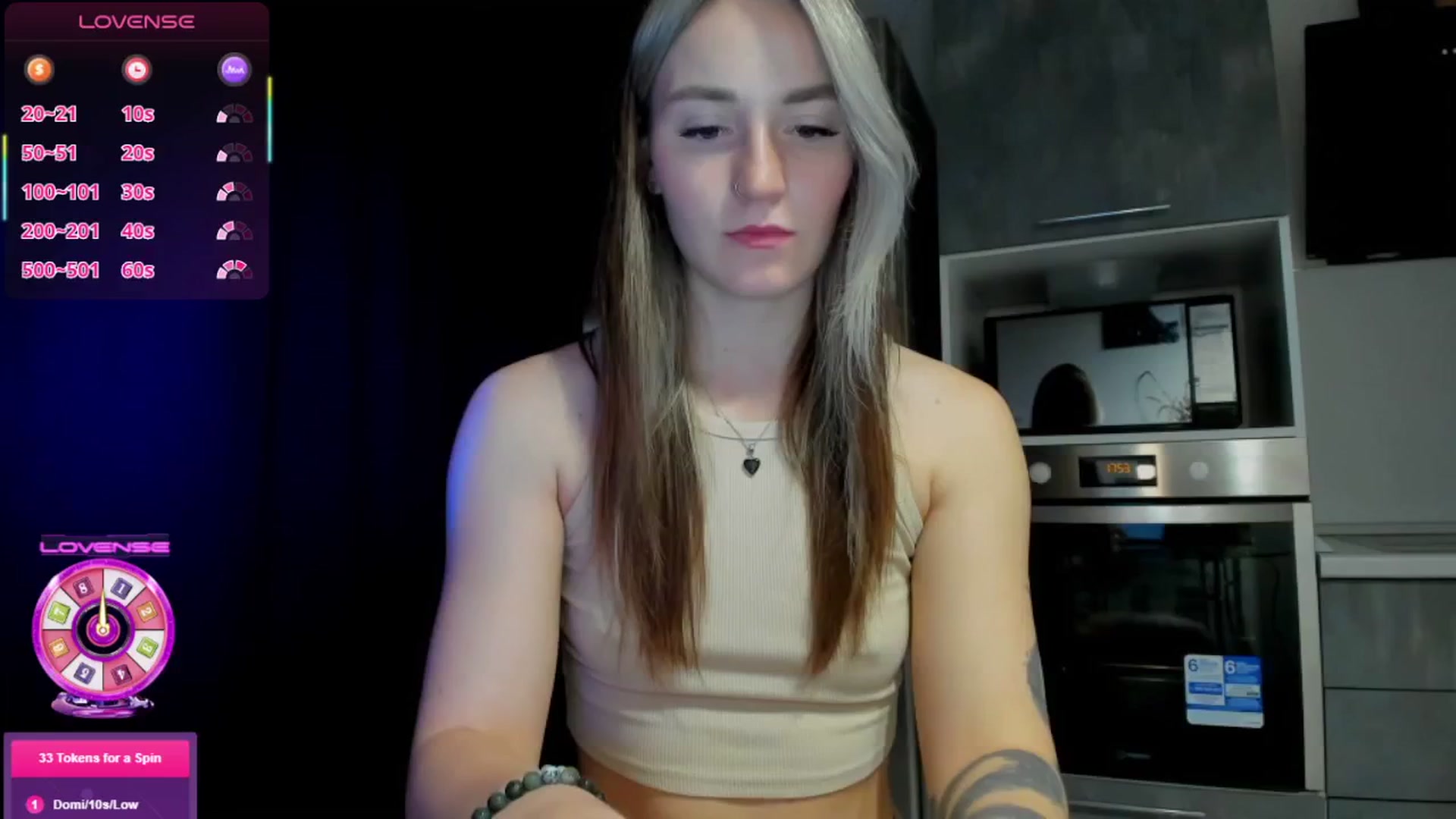 Gallery image thumbnail from Cutestdemon1's myfreecams stream on, 10/17/2025, 17:07 image 1 of 20