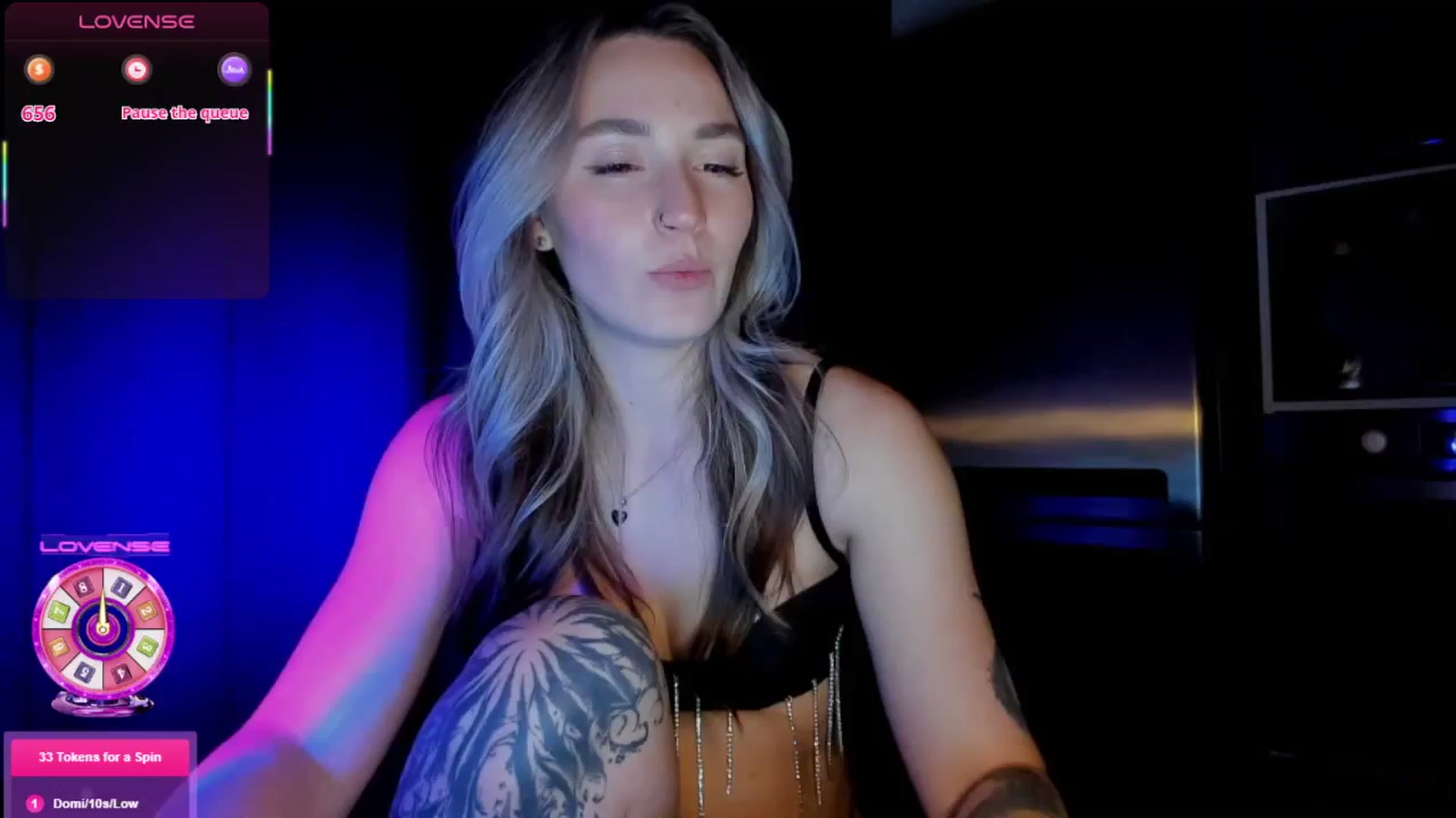 Gallery image thumbnail from Cutestdemon1's myfreecams stream on, 11/01/2025, 15:56 image 15 of 20